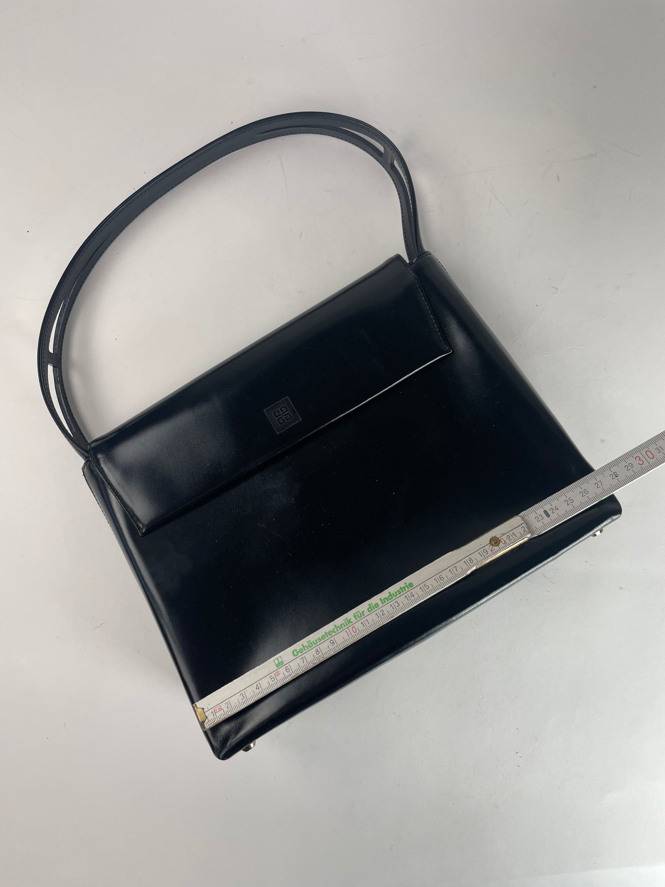 Givenchy Vintage 4G Patent Leather Bag Black Size ONE SIZE - 11 Thumbnail