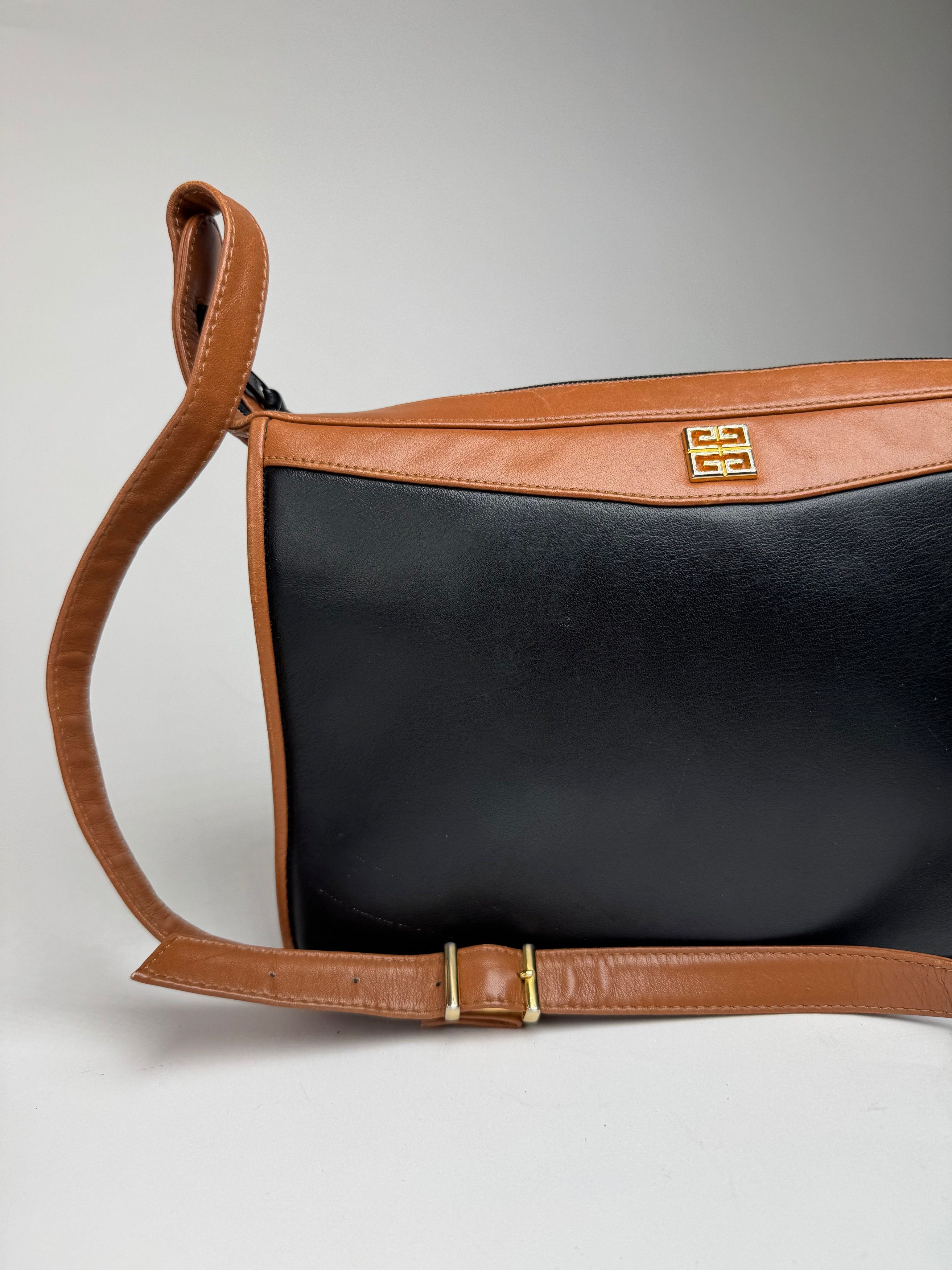 Givenchy Vintage 4G leather Bag black brown Size ONE SIZE - 8 Thumbnail