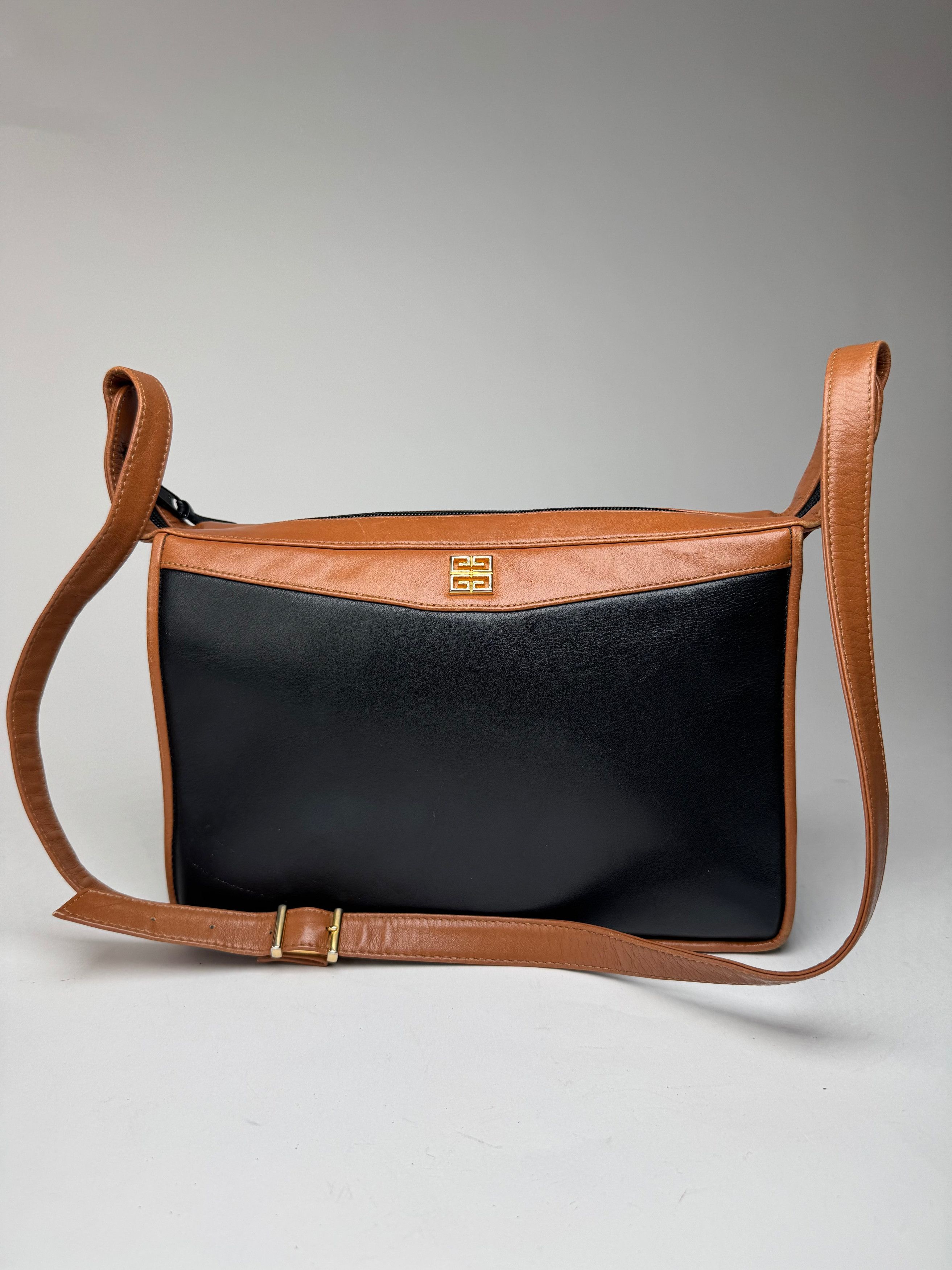 Givenchy Vintage 4G leather Bag black brown Size ONE SIZE - 7 Thumbnail