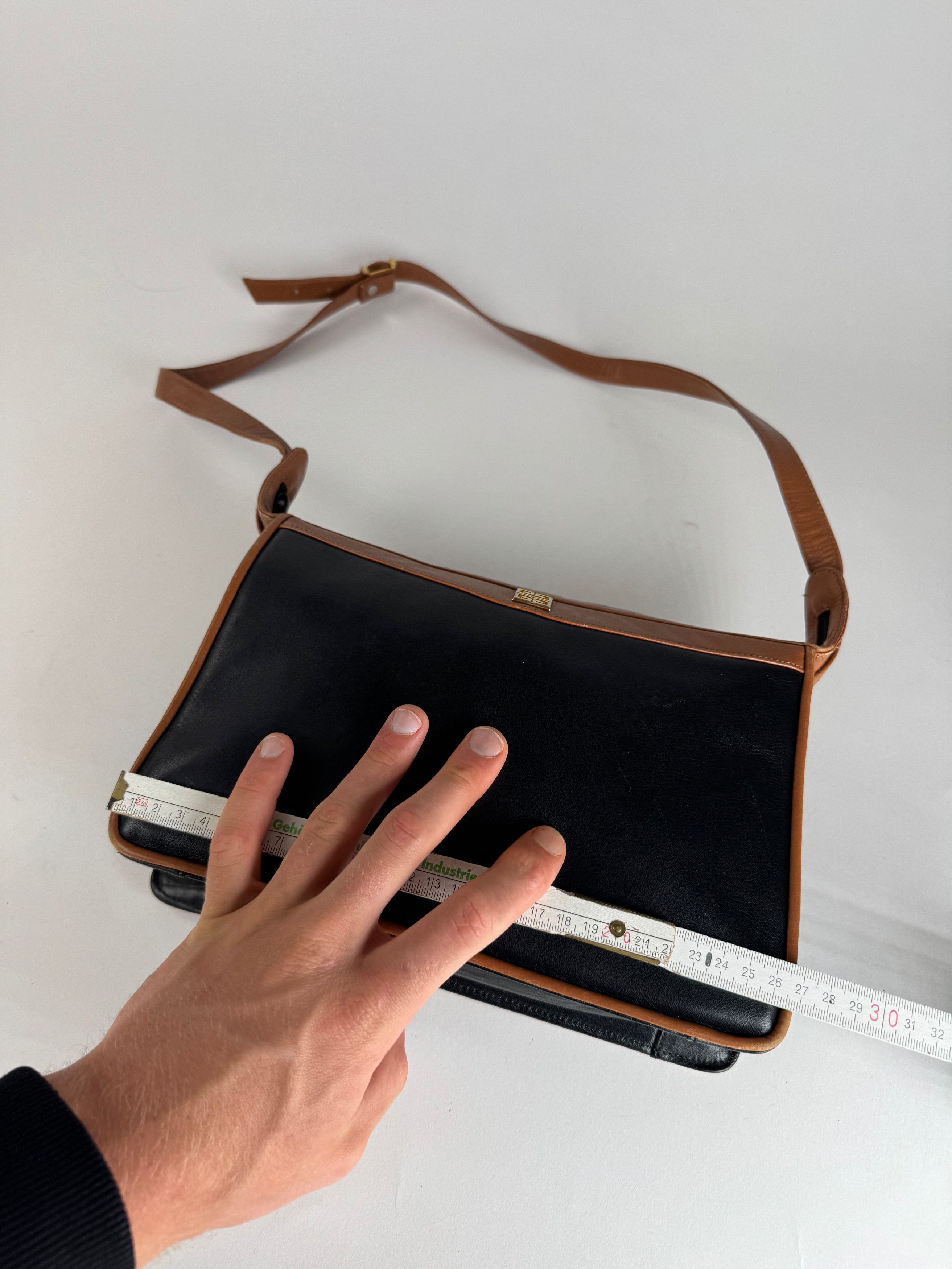 Givenchy Vintage 4G leather Bag black brown Size ONE SIZE - 12 Thumbnail