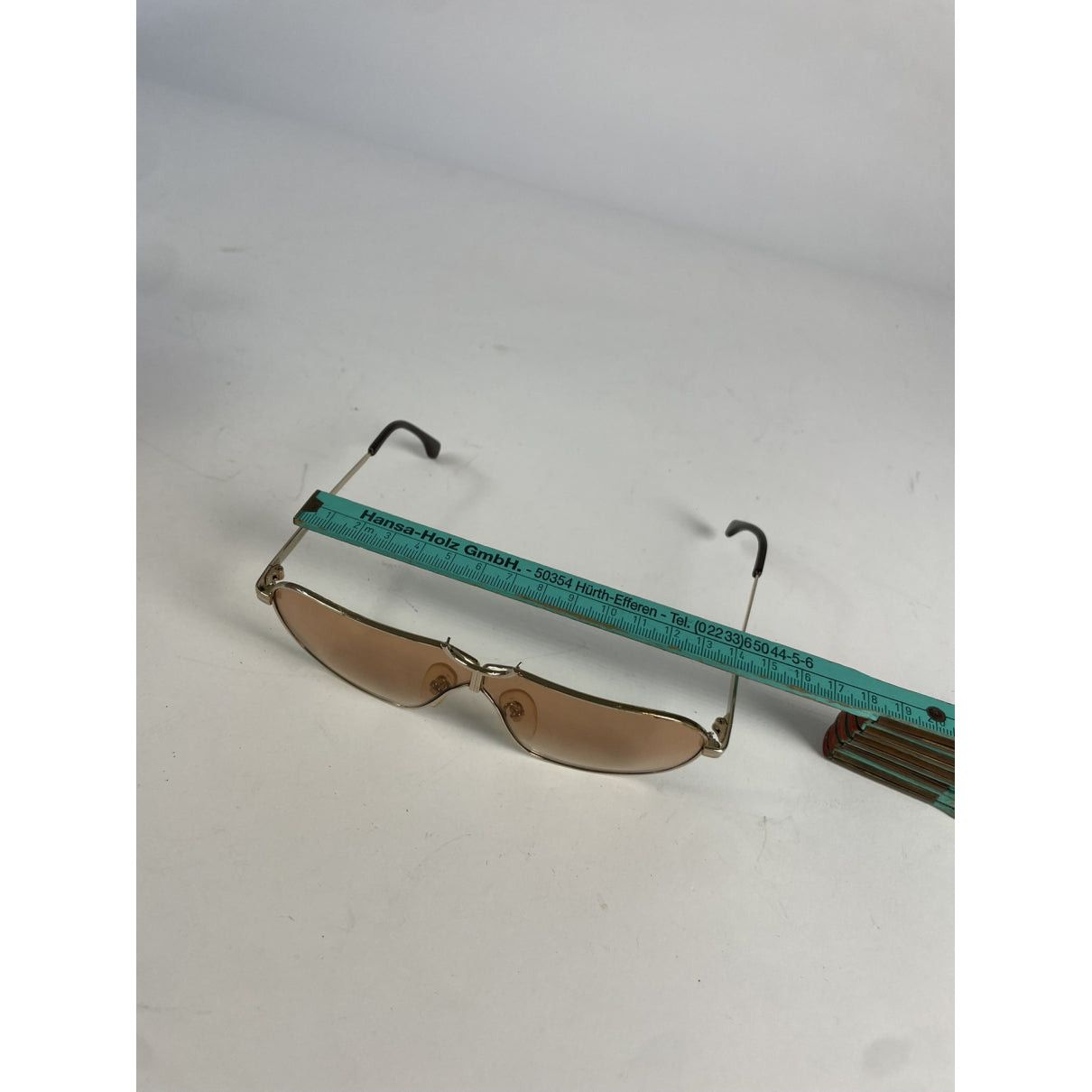 Yves Saint Laurent Brown Metal Sunglasses Size ONE SIZE - 4 Thumbnail