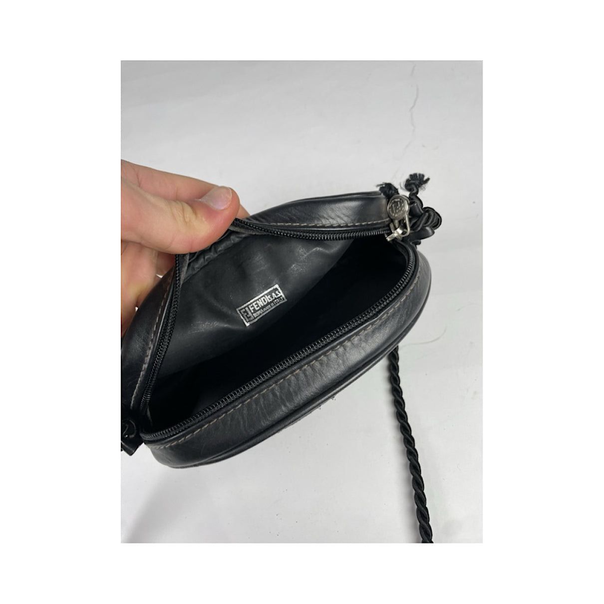 Fendi Baguette Black Leather Handbag Size ONE SIZE - 4 Thumbnail