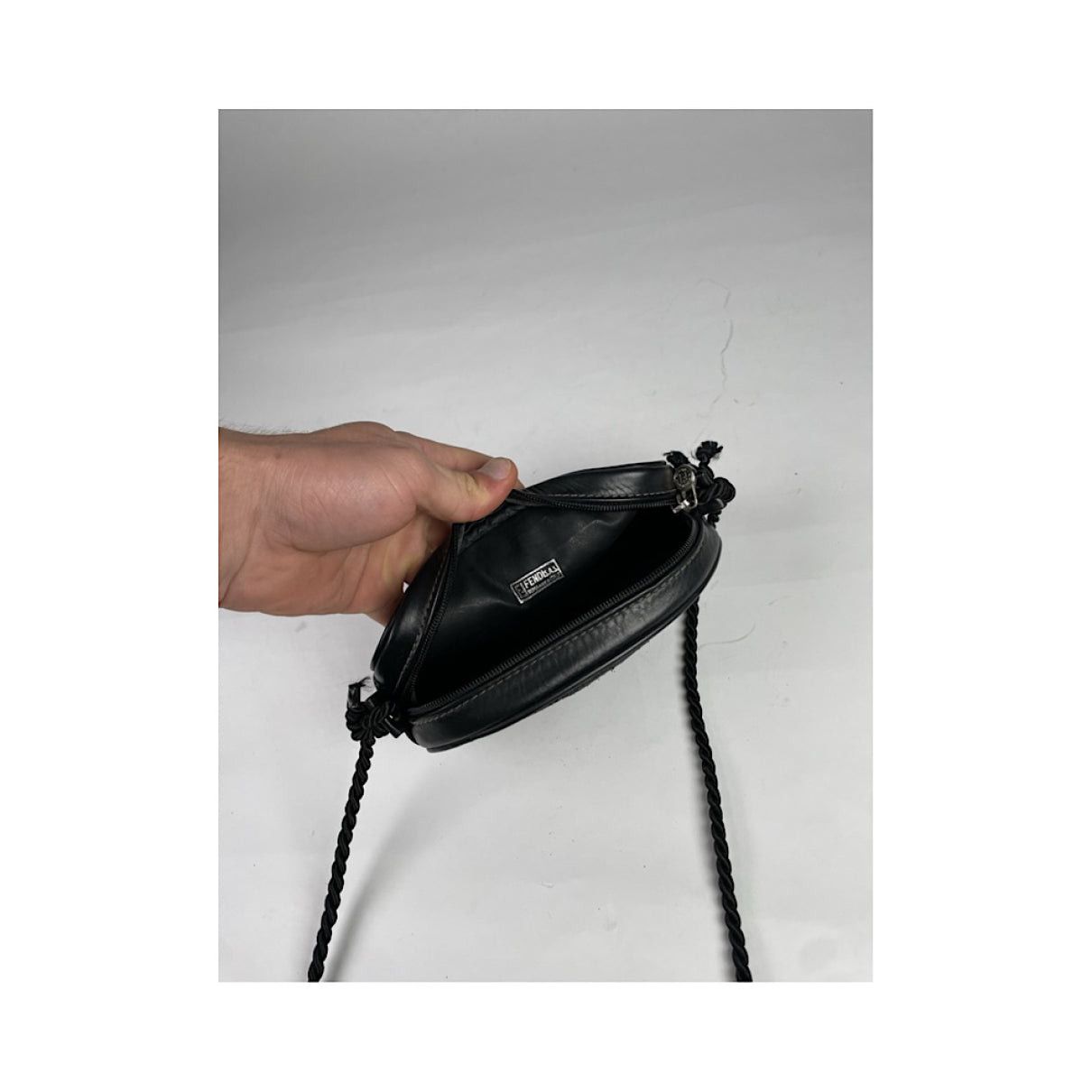 Fendi Baguette Black Leather Handbag Size ONE SIZE - 3 Thumbnail