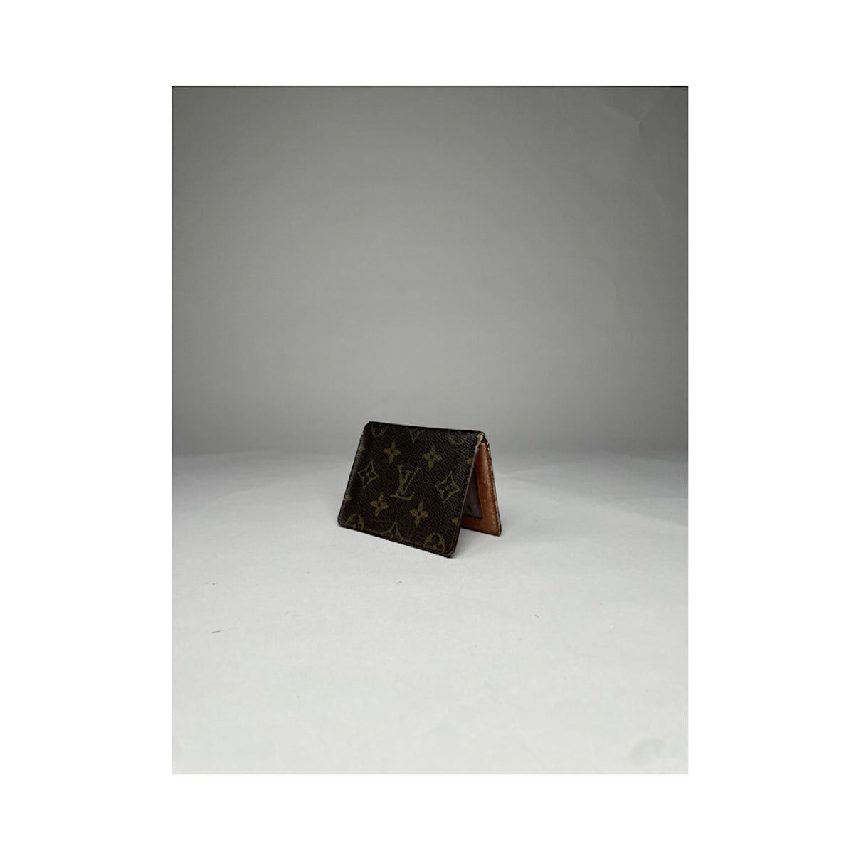 Louis Vuitton Brown Leather Purse Size ONE SIZE - 2 Thumbnail