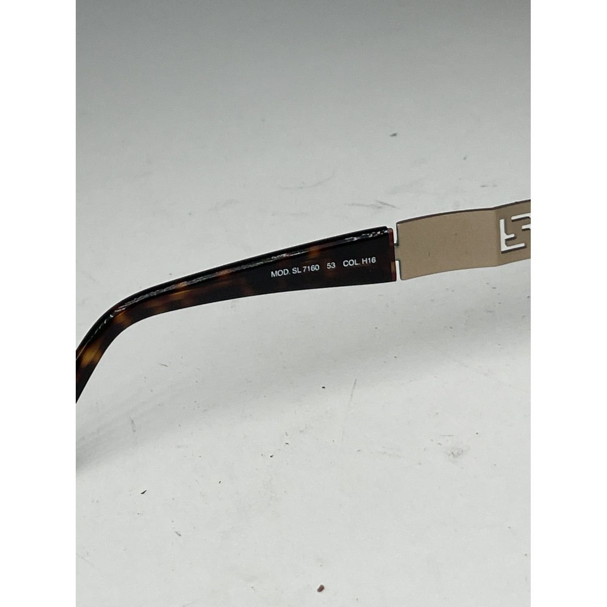 Fendi Gold Metal Sunglasses Size ONE SIZE - 2 Thumbnail