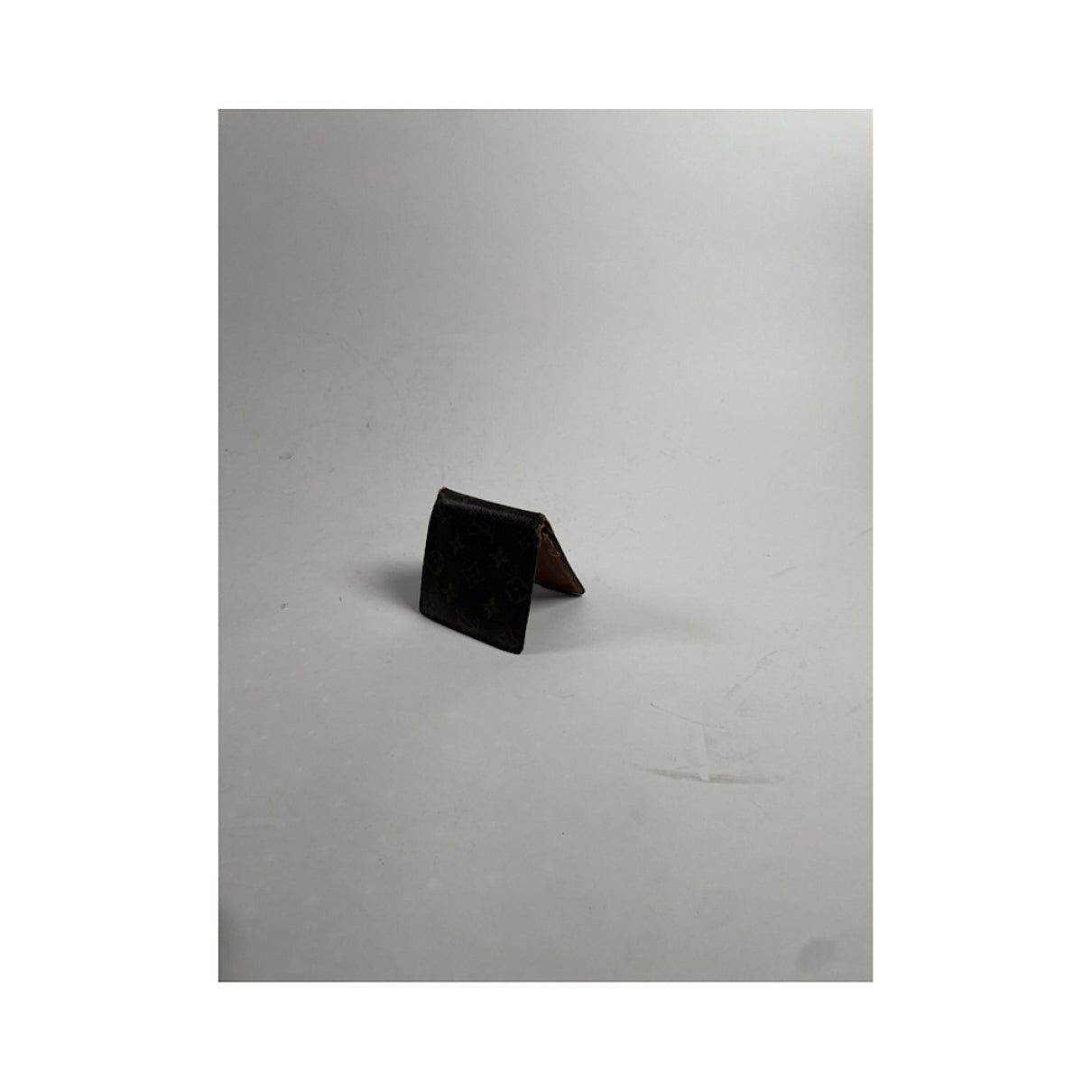 Louis Vuitton Brown Leather Purse Size ONE SIZE - 2 Thumbnail
