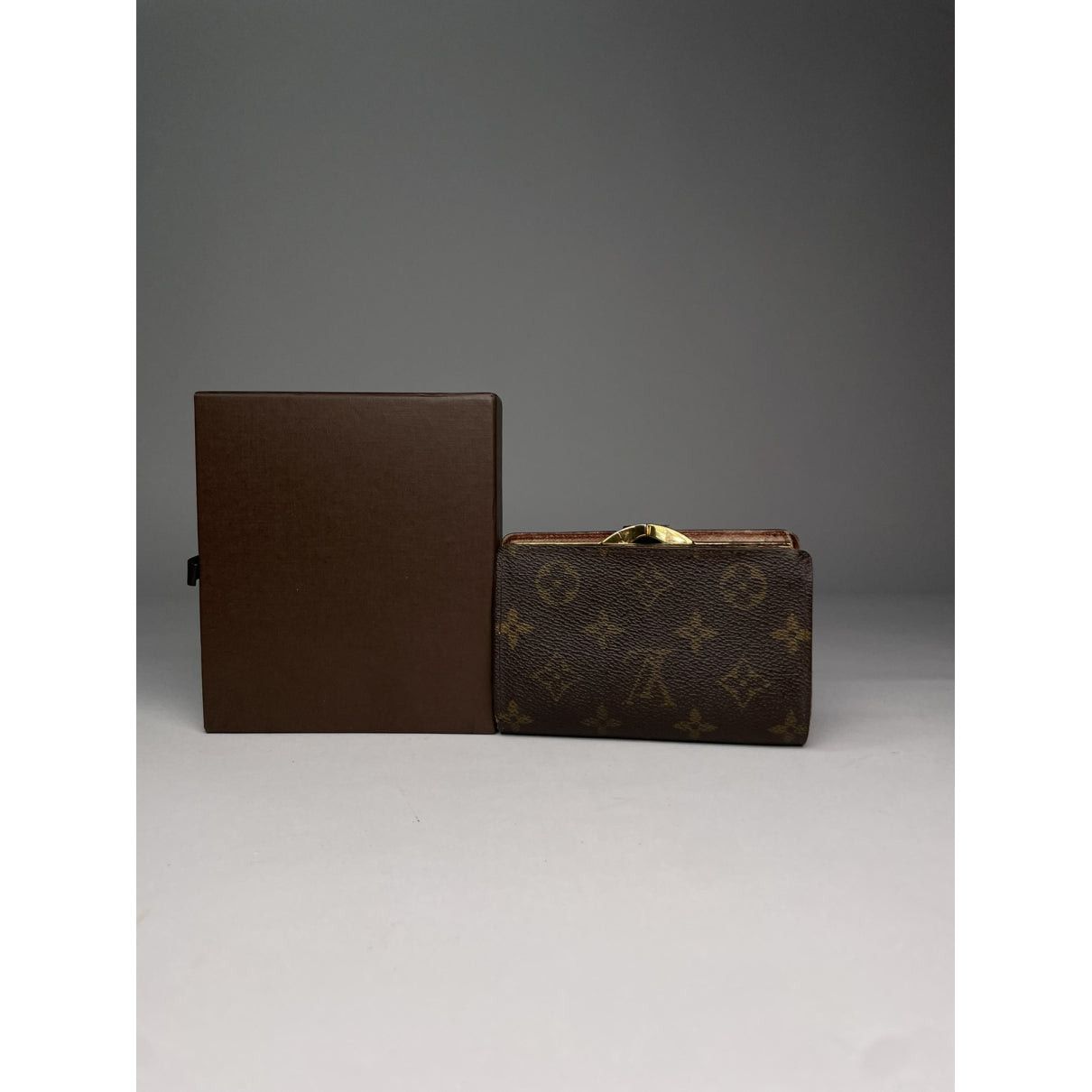 Louis Vuitton Juliette Brown Leather Wallet Size ONE SIZE - 2 Thumbnail