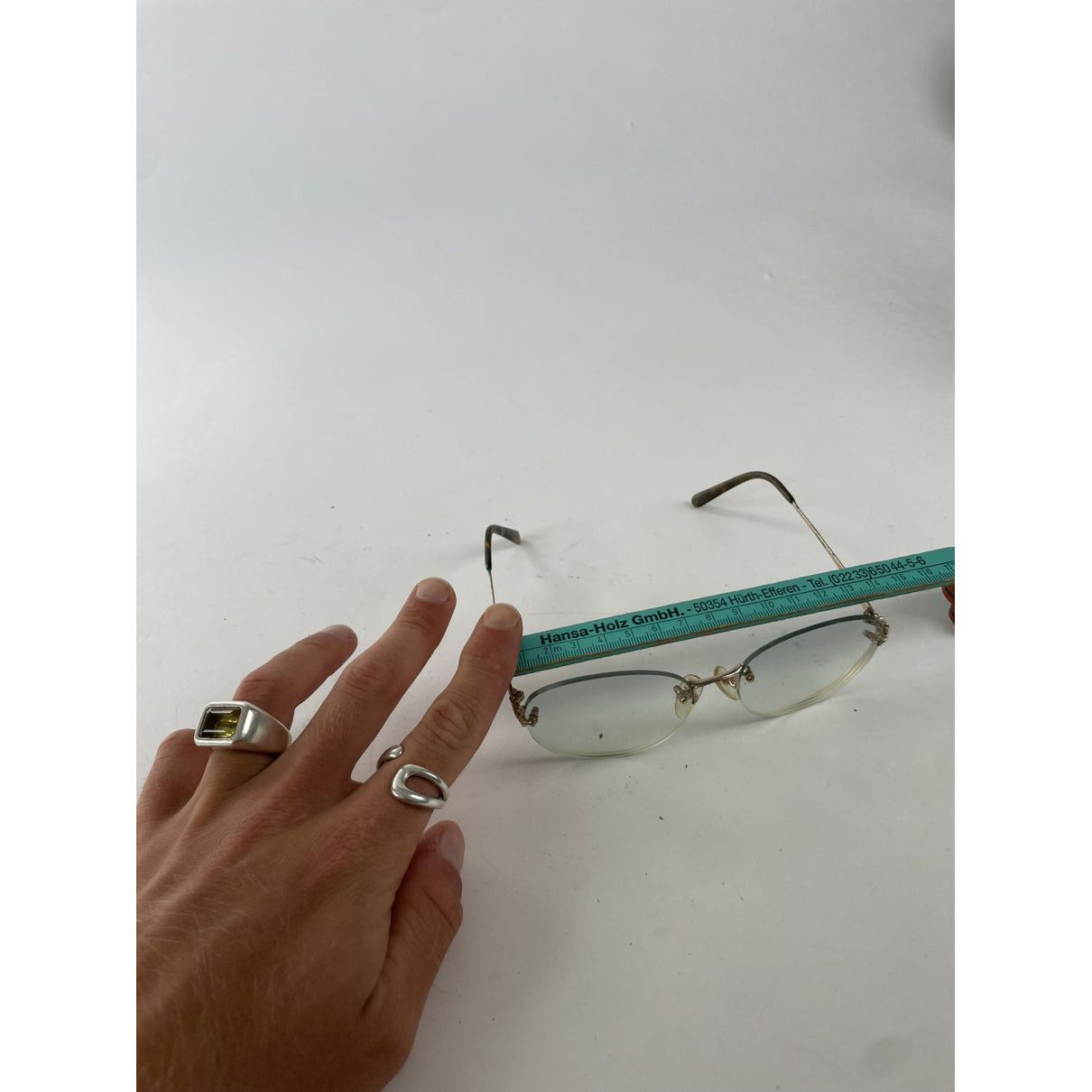 Fendi Gold Metal Sunglasses Size ONE SIZE - 5 Thumbnail
