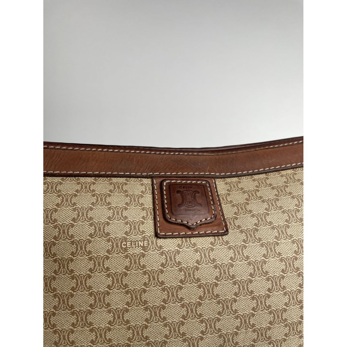 Celine Triomphe Beige Leather Clutch Bag Size ONE SIZE - 5 Thumbnail