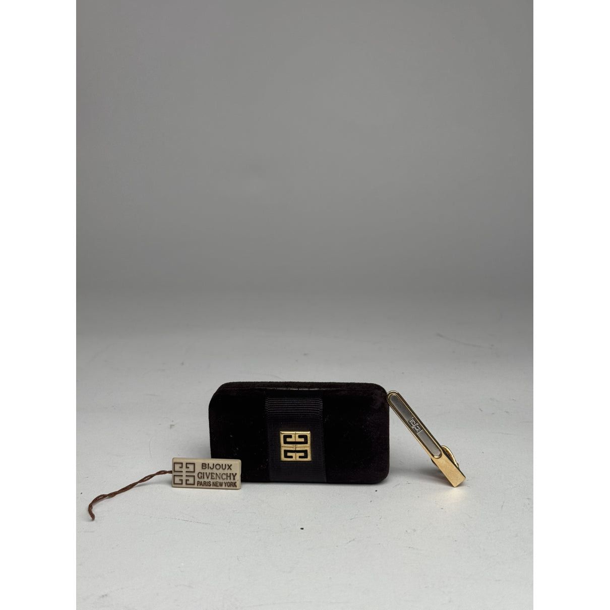 Givenchy Gold Other Purse Size ONE SIZE - 2 Thumbnail