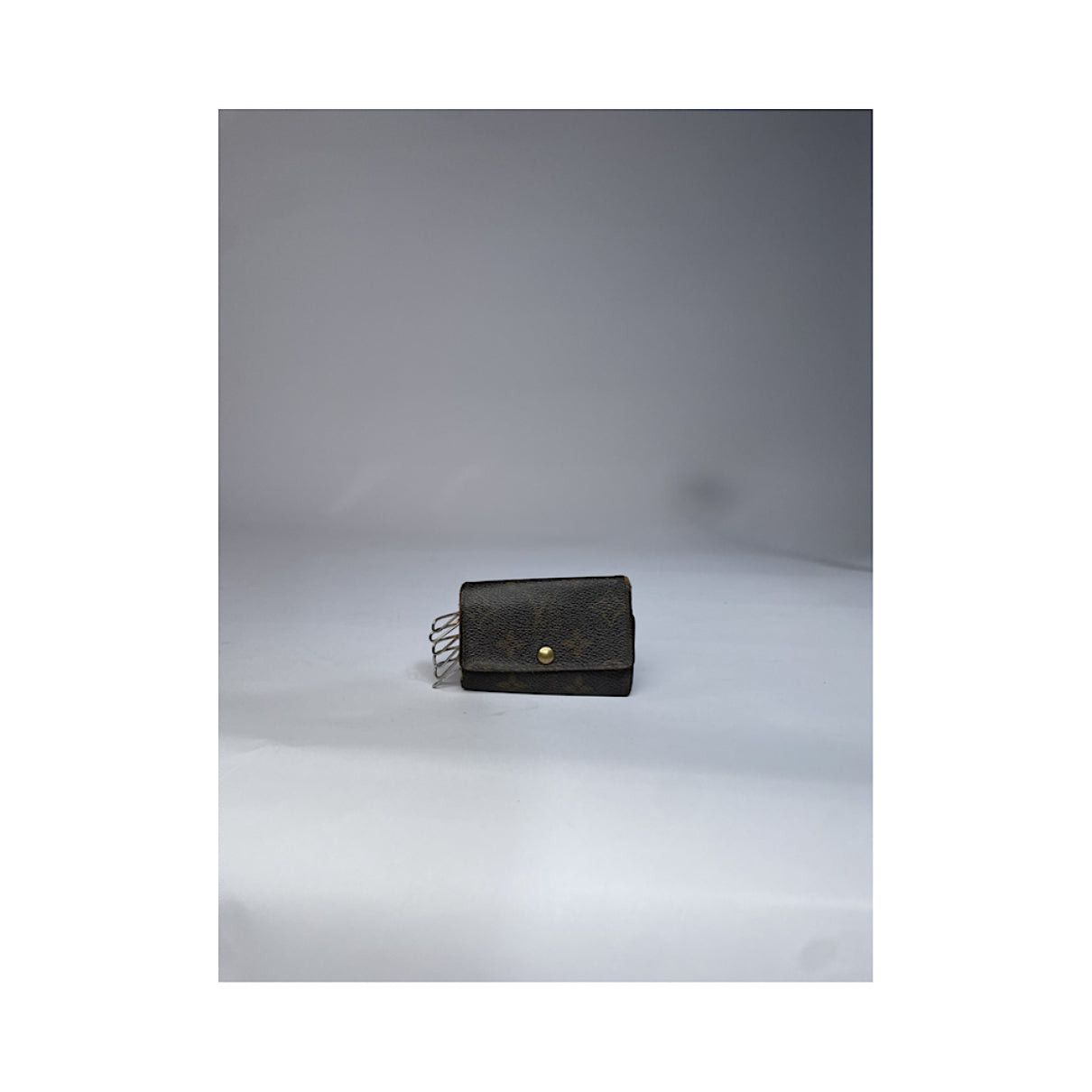 Louis Vuitton Lockme Brown Leather Purse Size ONE SIZE - 2 Thumbnail