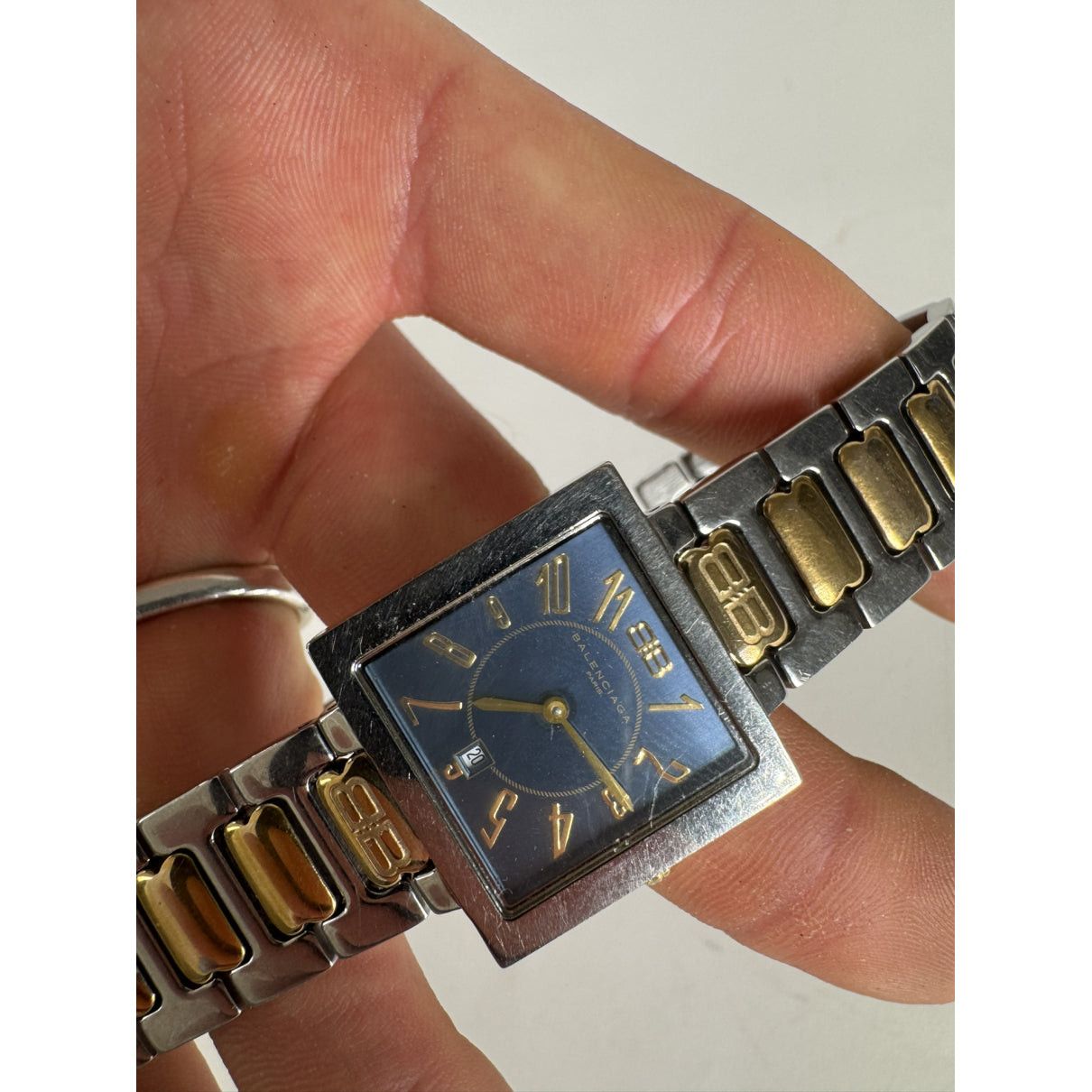 Balenciaga Silver Steel Watche Size ONE SIZE - 2 Thumbnail