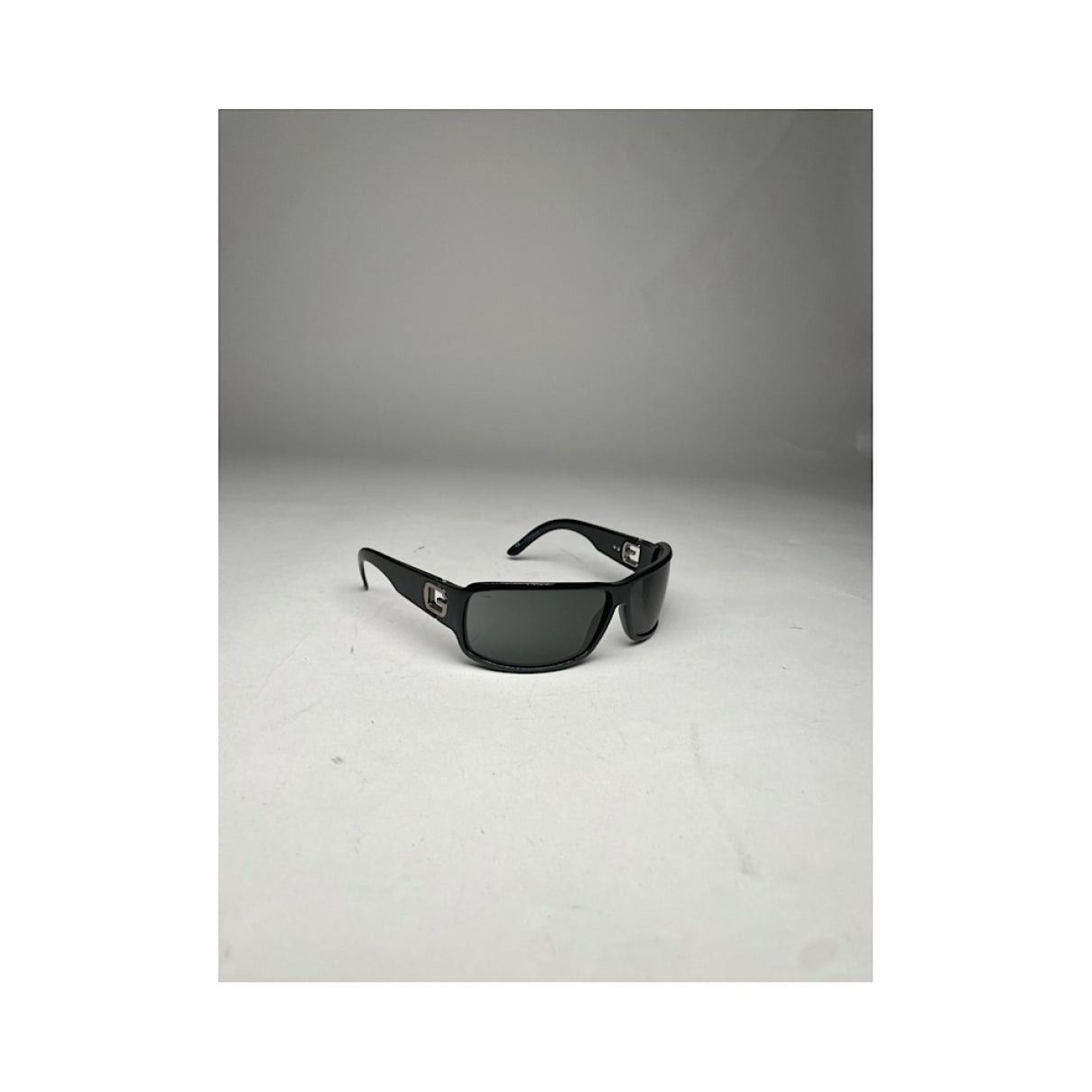Gucci Black Plastic Sunglasses Size ONE SIZE - 4 Thumbnail