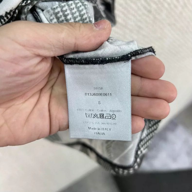 Dior Dior Black White Rose Print T-shirt - dmc Size US S / EU 44-46 / 1 - 4 Thumbnail