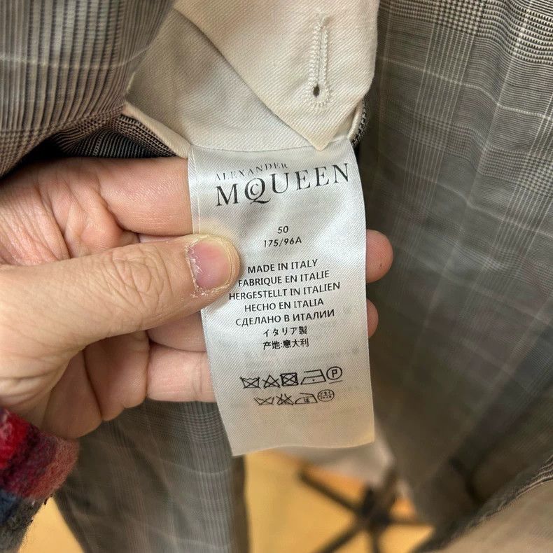 Alexander McQueen Alexander McQueen Gray Plaid Blazer - dmc Size US L / EU 52-54 / 3 - 4 Thumbnail