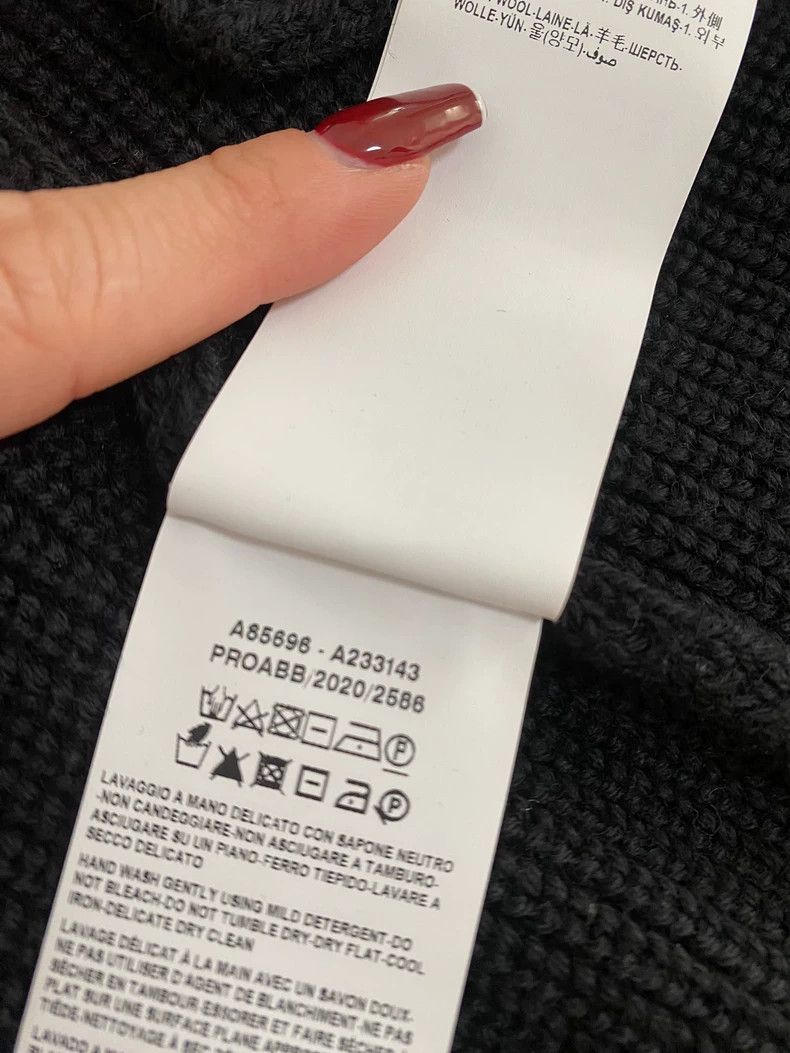 Versace Versace Black Cardigan with Gold Pin - dmc Size US M / EU 48-50 / 2 - 9 Thumbnail