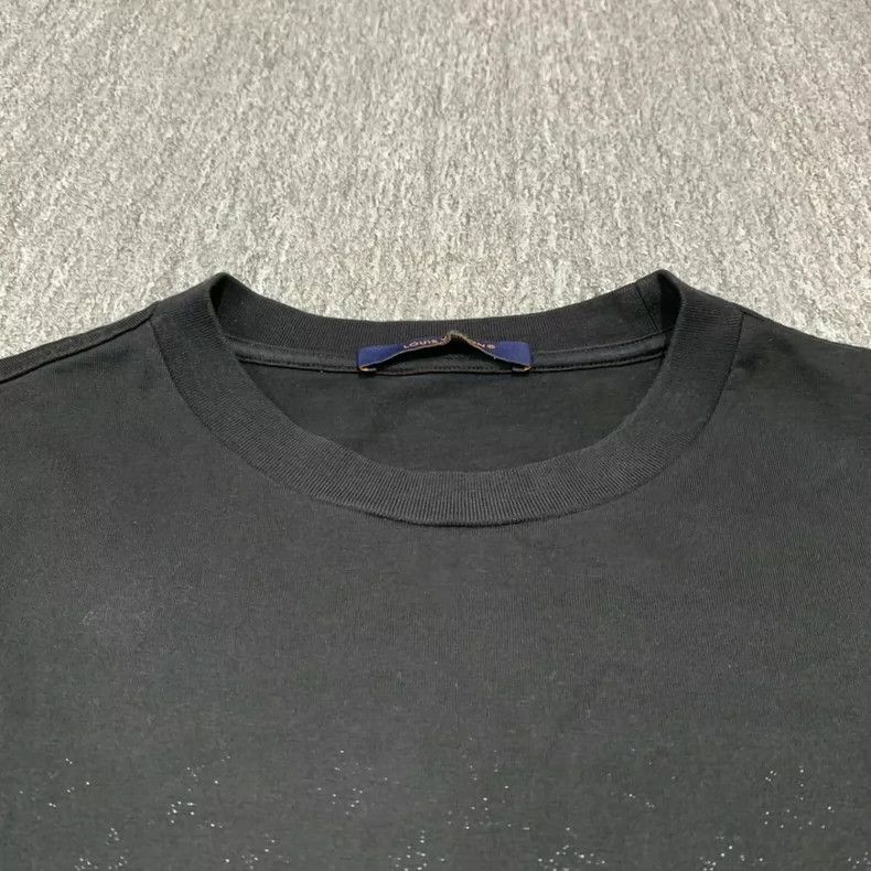 Louis Vuitton Louis Vuitton Gradient Print Short Sleeve - dmc Size US M / EU 48-50 / 2 - 9 Thumbnail
