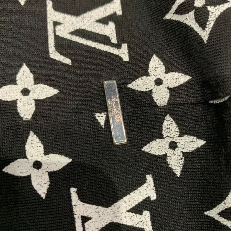 Louis Vuitton Louis Vuitton Gradient Print Short Sleeve - dmc Size US M / EU 48-50 / 2 - 5 Thumbnail