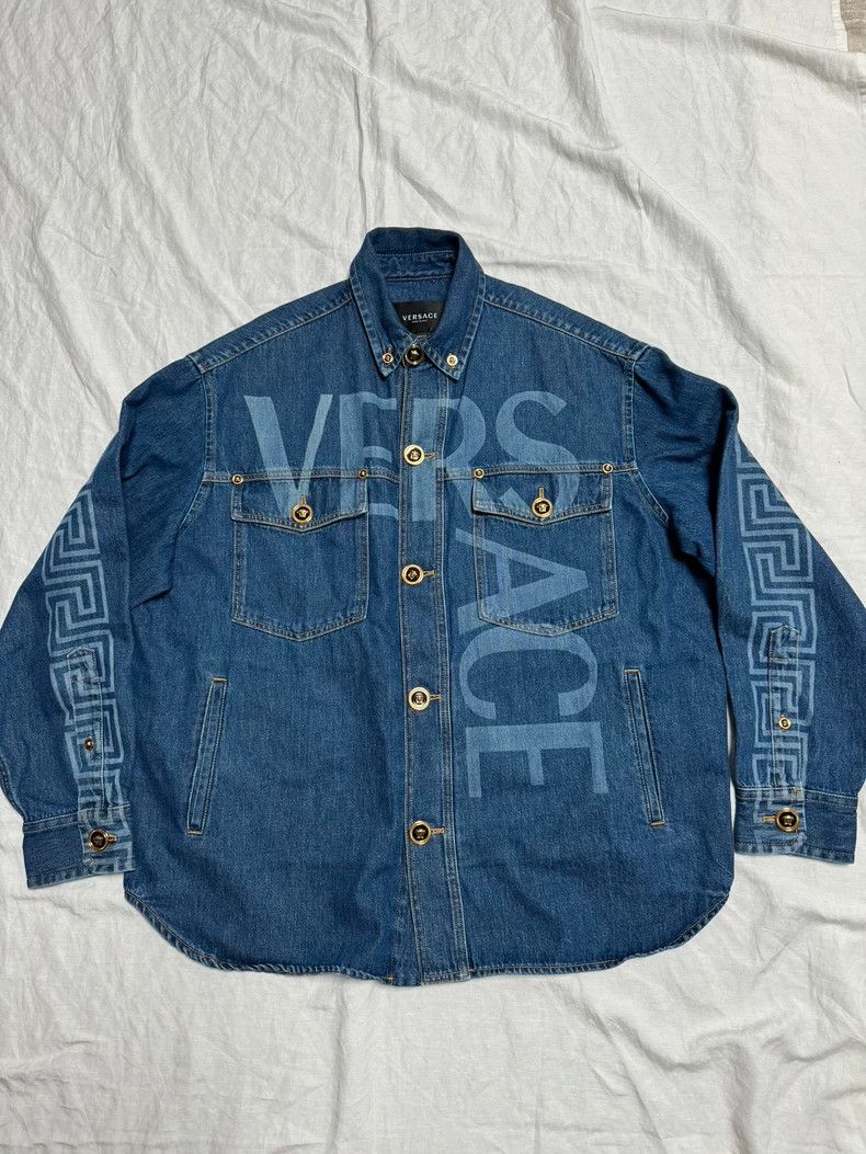 Versace Versace Denim Jacket with Greek Key Design - dmc Size US XL / EU 56 / 4 - 2 Thumbnail