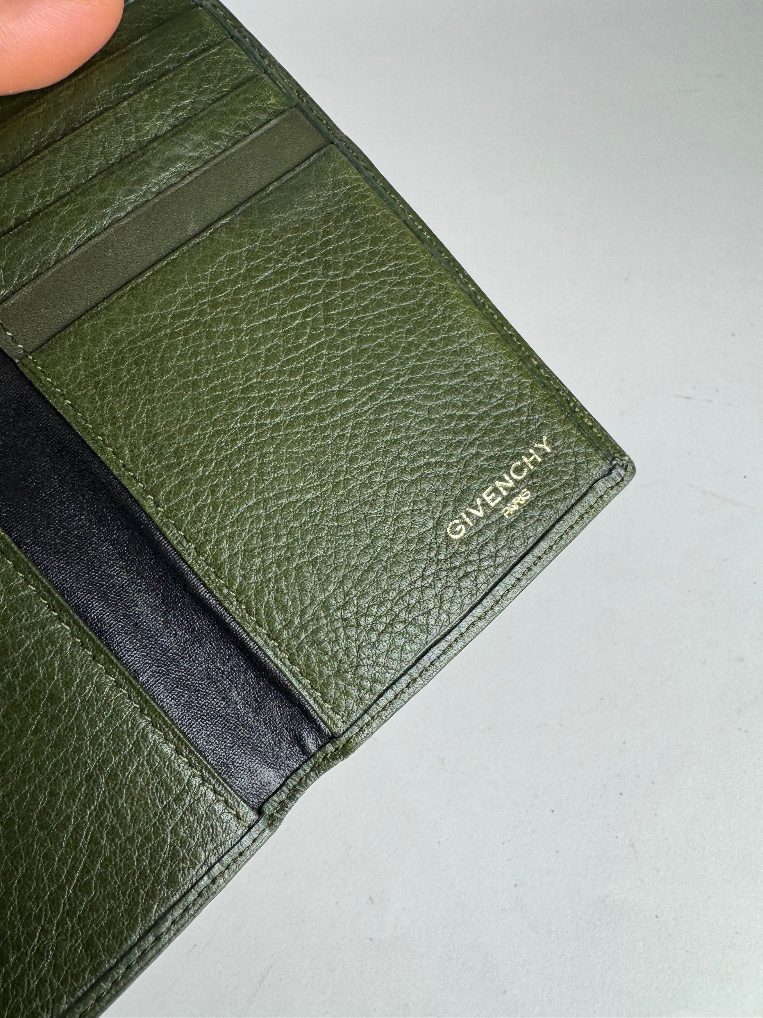 Givenchy Vintage Leather Card Holder Green Size ONE SIZE - 5 Thumbnail
