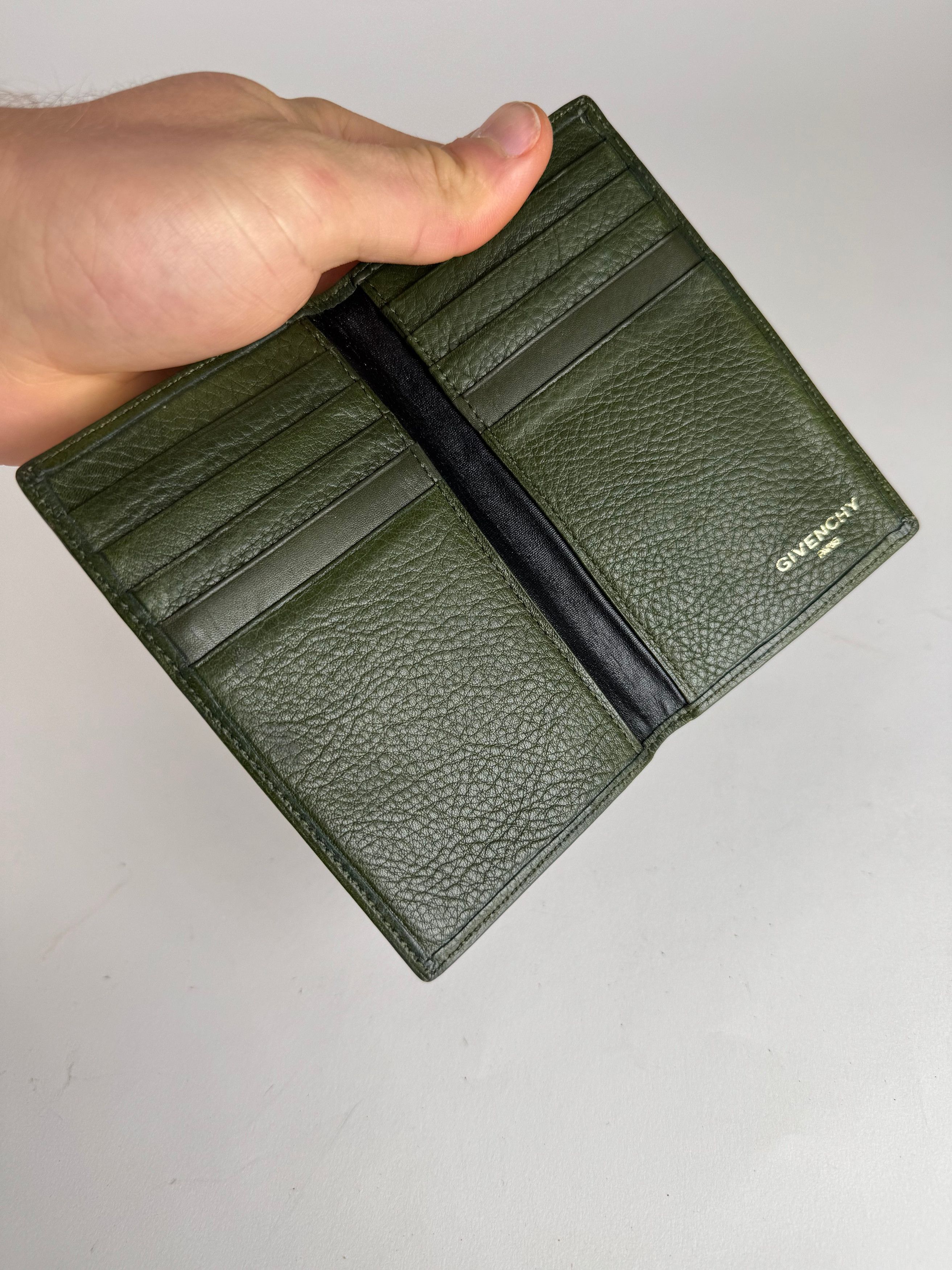 Givenchy Vintage Leather Card Holder Green Size ONE SIZE - 4 Thumbnail