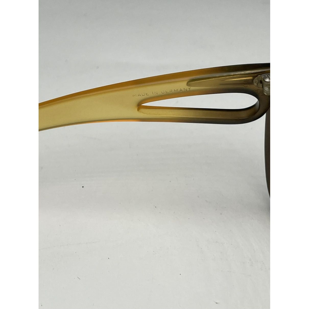 Dior Yellow Plastic Sunglasses Size ONE SIZE - 2 Thumbnail