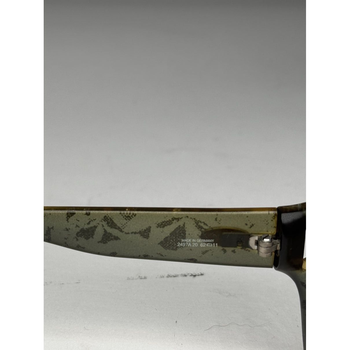 Dior Gold Plastic Sunglasses Size ONE SIZE - 2 Thumbnail