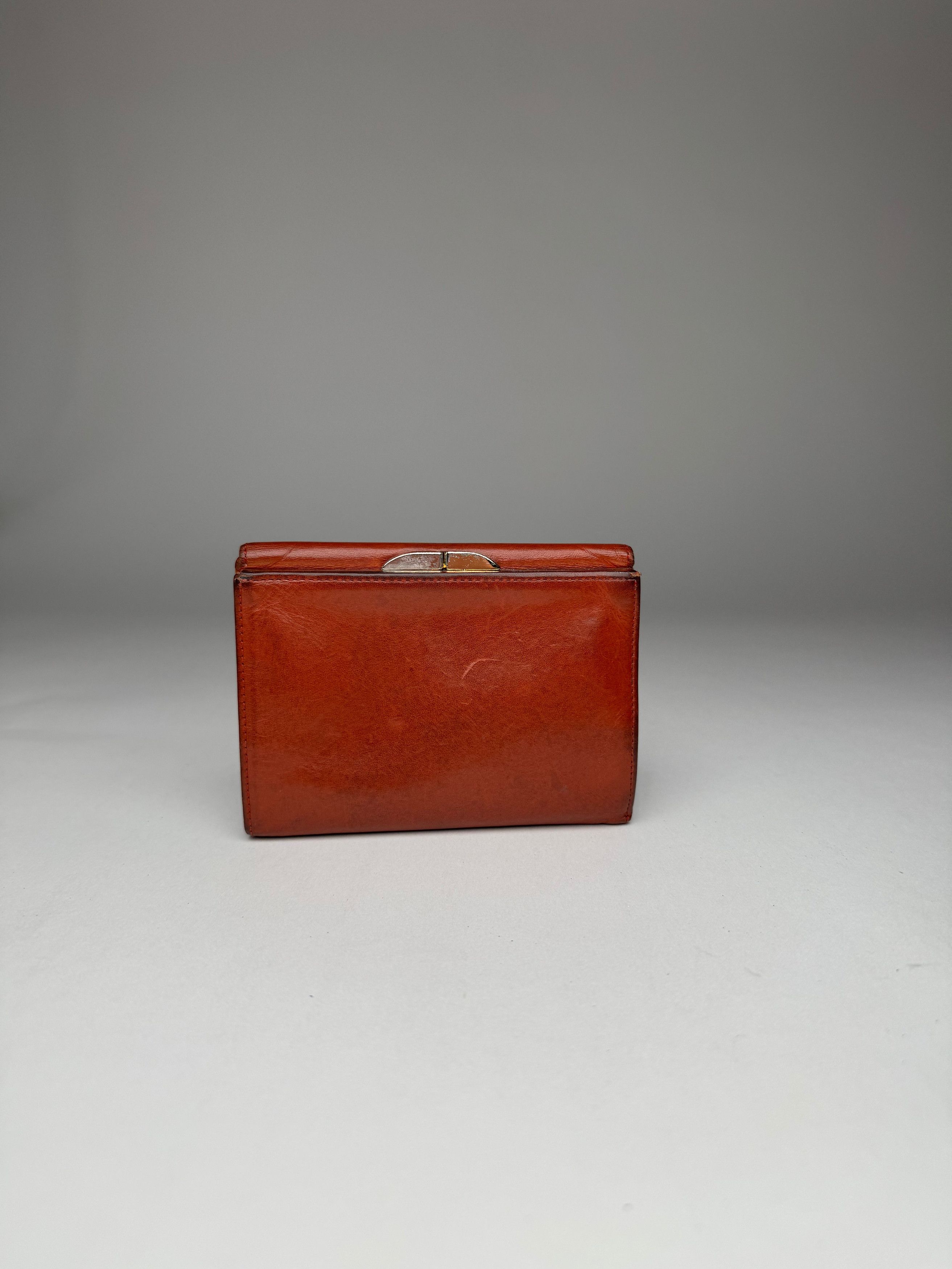 Givenchy Vintage GV3 Leather Wallet Brown/Red Size ONE SIZE - 7 Thumbnail