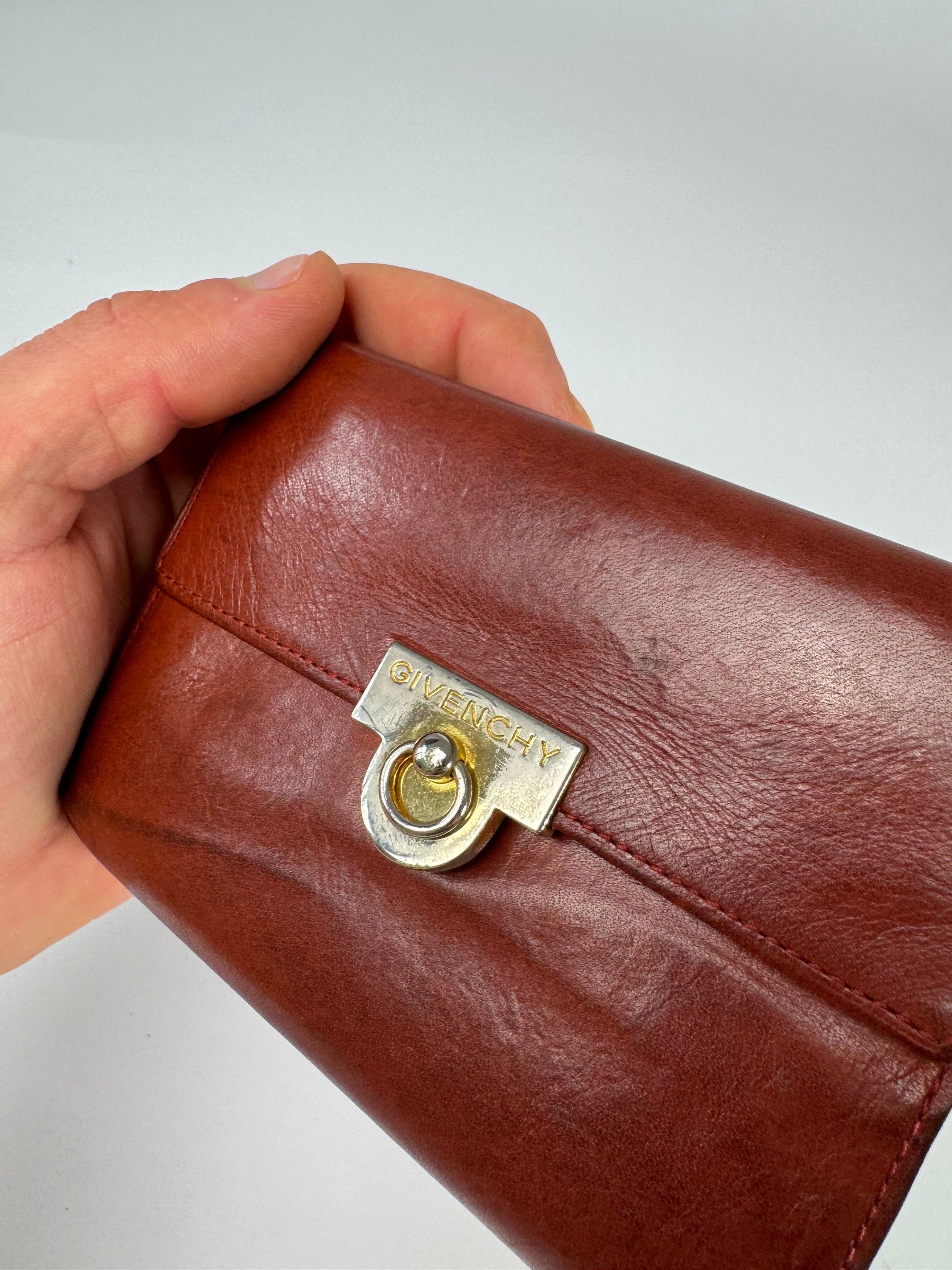Givenchy Vintage GV3 Leather Wallet Brown/Red Size ONE SIZE - 11 Thumbnail