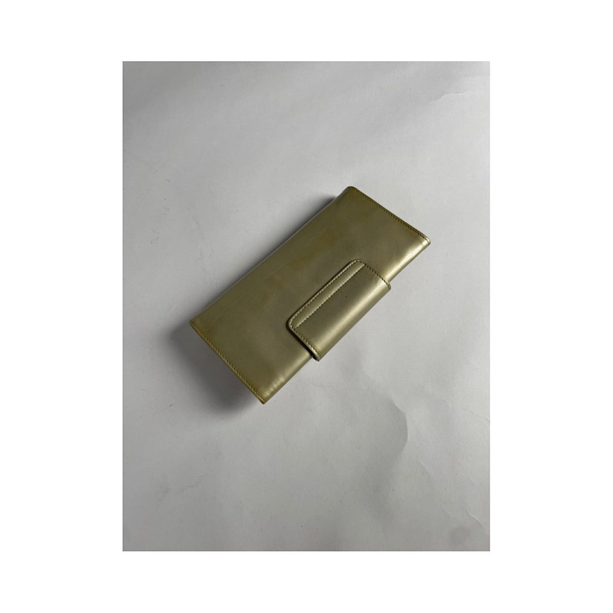 Salvatore Ferragamo Beige Patent Leather Wallet Size ONE SIZE - 2 Thumbnail