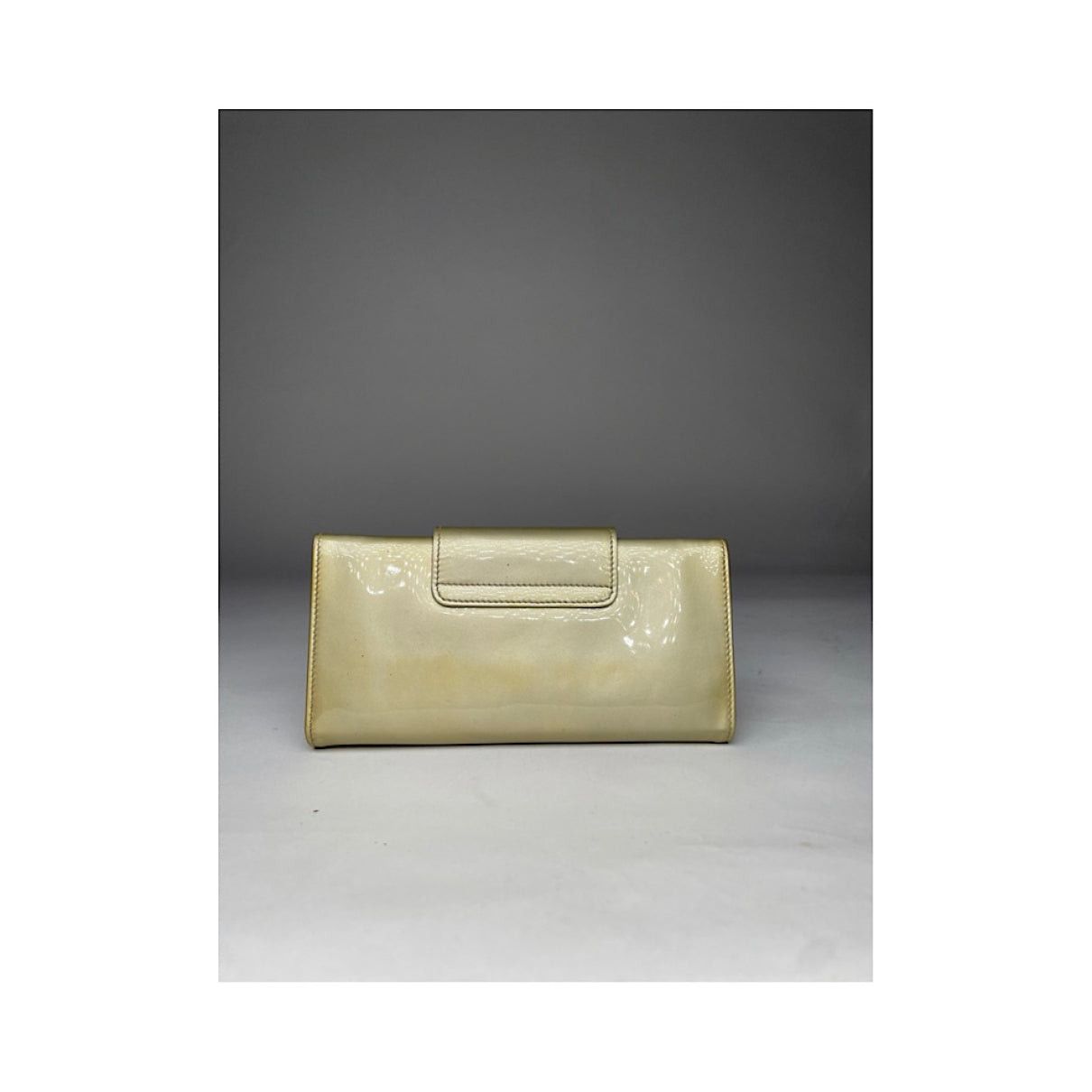 Salvatore Ferragamo Beige Patent Leather Wallet Size ONE SIZE - 4 Thumbnail