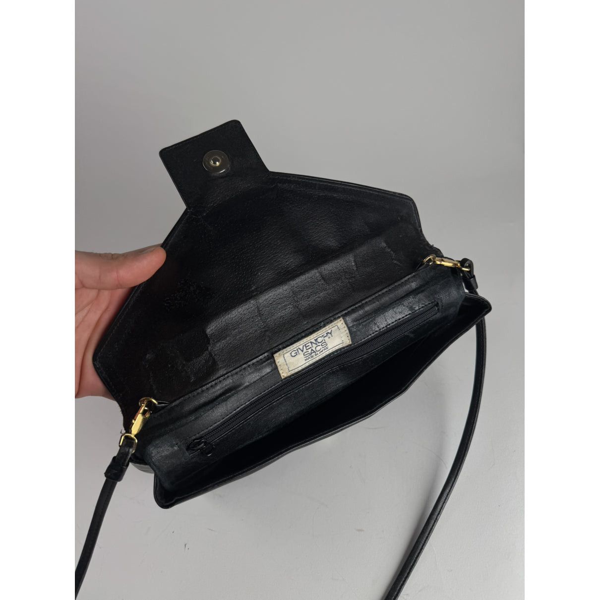 Givenchy 4G Black Leather Handbag Size ONE SIZE - 4 Thumbnail