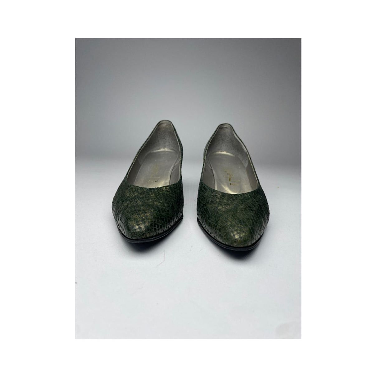Yves Saint Laurent Green Leather Heel Size US 5 / IT 35 - 3 Thumbnail