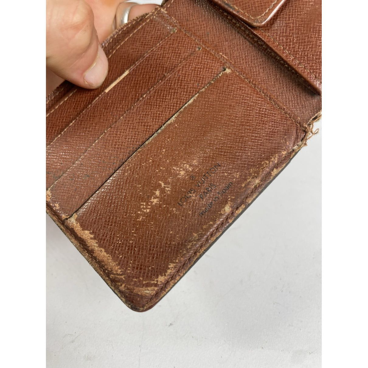 Louis Vuitton Brown Leather Purse Size ONE SIZE - 4 Thumbnail