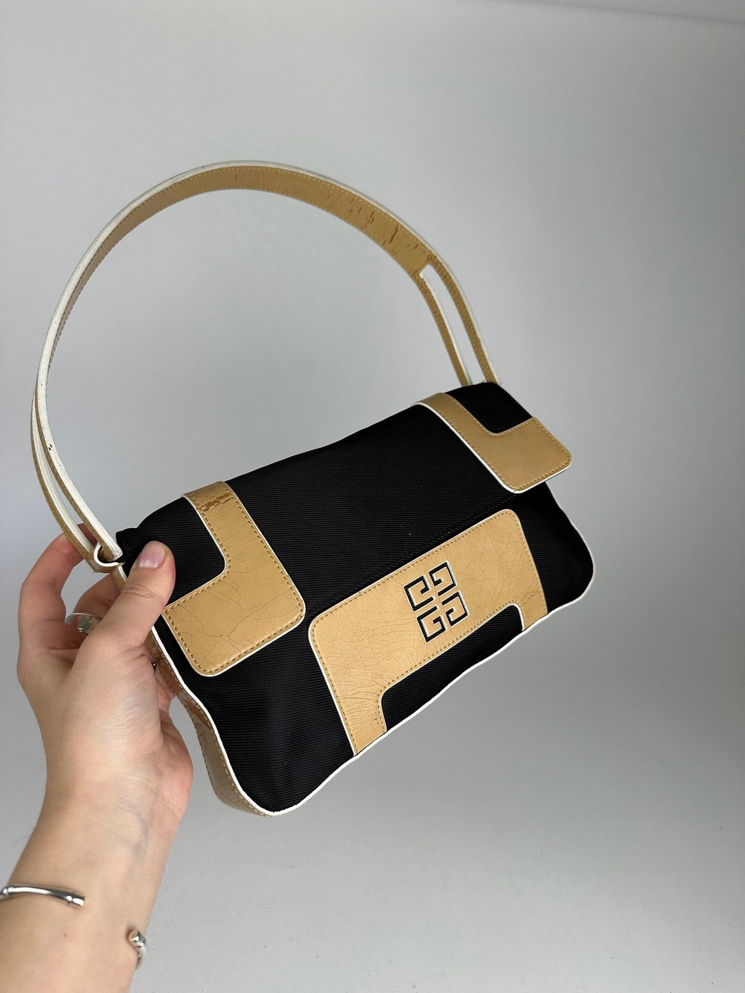 Givenchy Vintage 4G leather Bag black Brown Size ONE SIZE - 7 Thumbnail