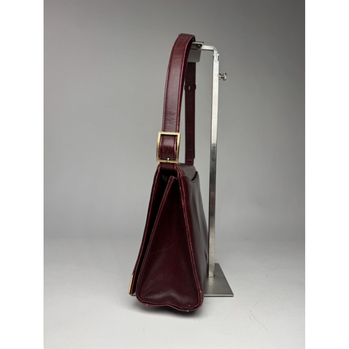 Givenchy 4G Burgundy Leather Handbag Size ONE SIZE - 2 Thumbnail