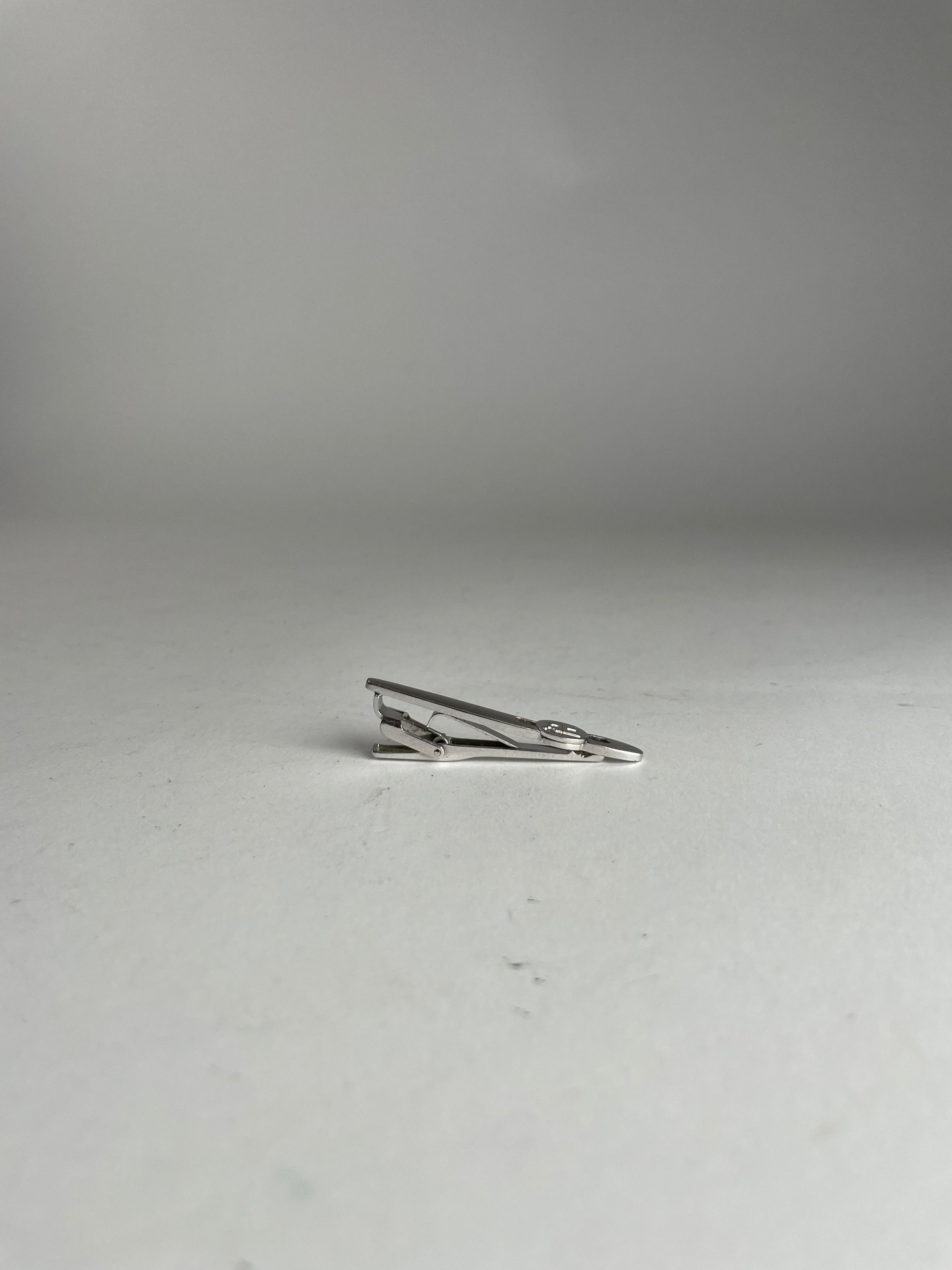 Courreges Vintage Tie / Money Clamp Silver Size ONE SIZE - 8 Thumbnail