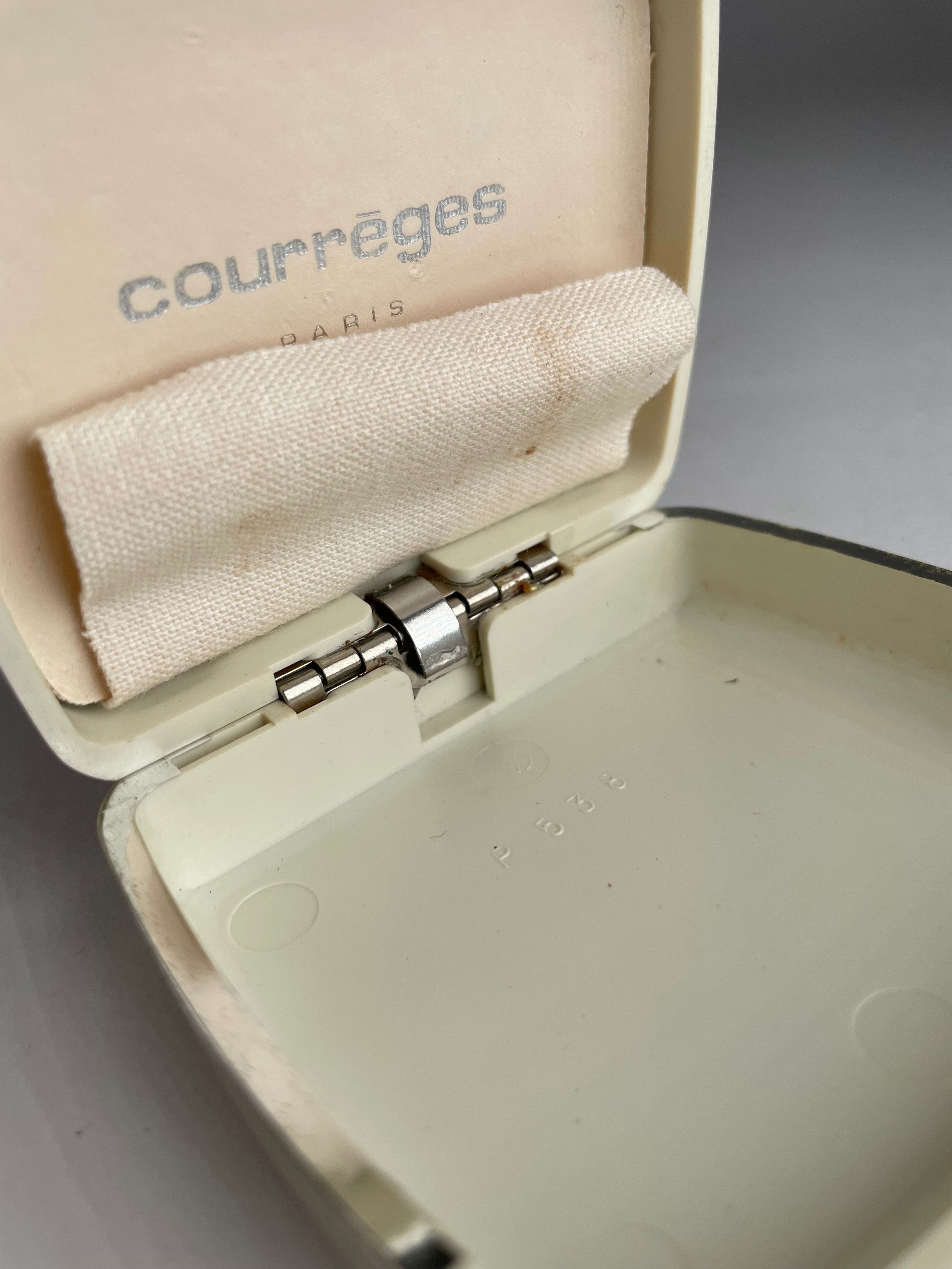 Courreges Vintage Tie / Money Clamp Silver Size ONE SIZE - 7 Thumbnail
