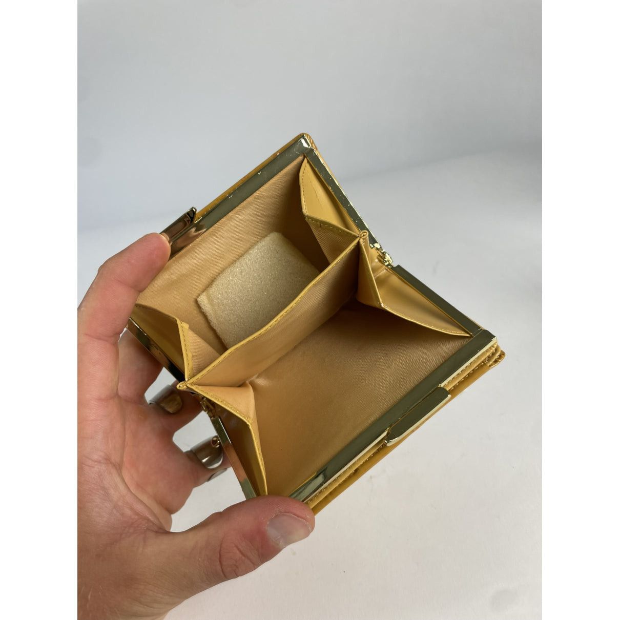 Kansai Yamamoto Yellow Patent Leather Wallet Size ONE SIZE - 5 Thumbnail