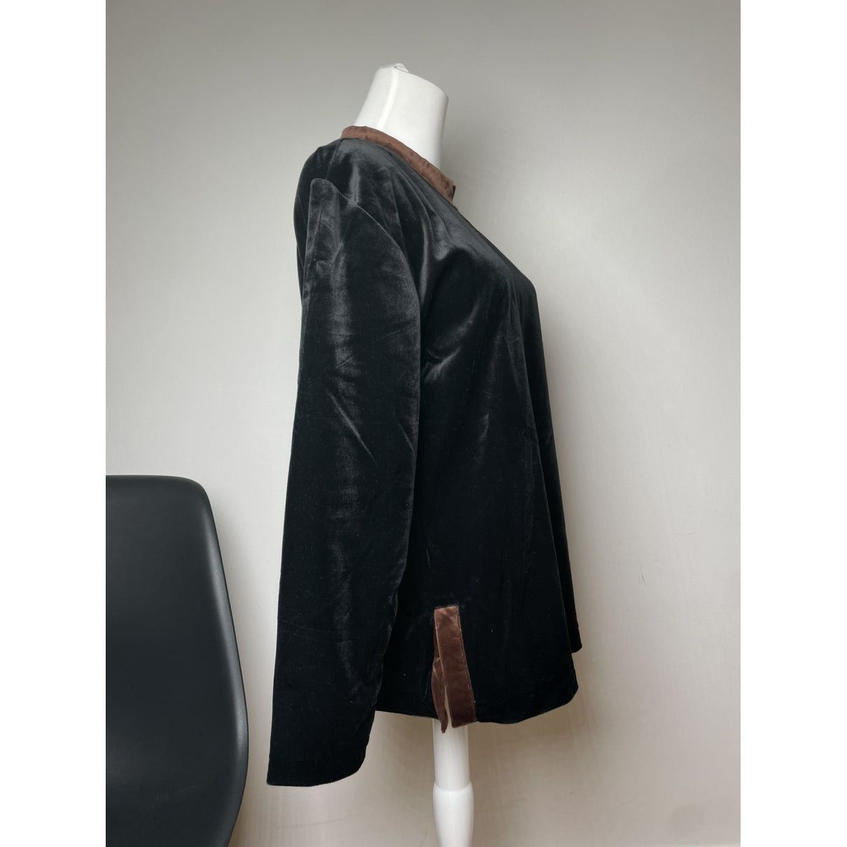 Courreges Courrèges Black Polyester Knitwear & Sweatshirt Size M / US 6-8 / IT 42-44 - 2 Thumbnail