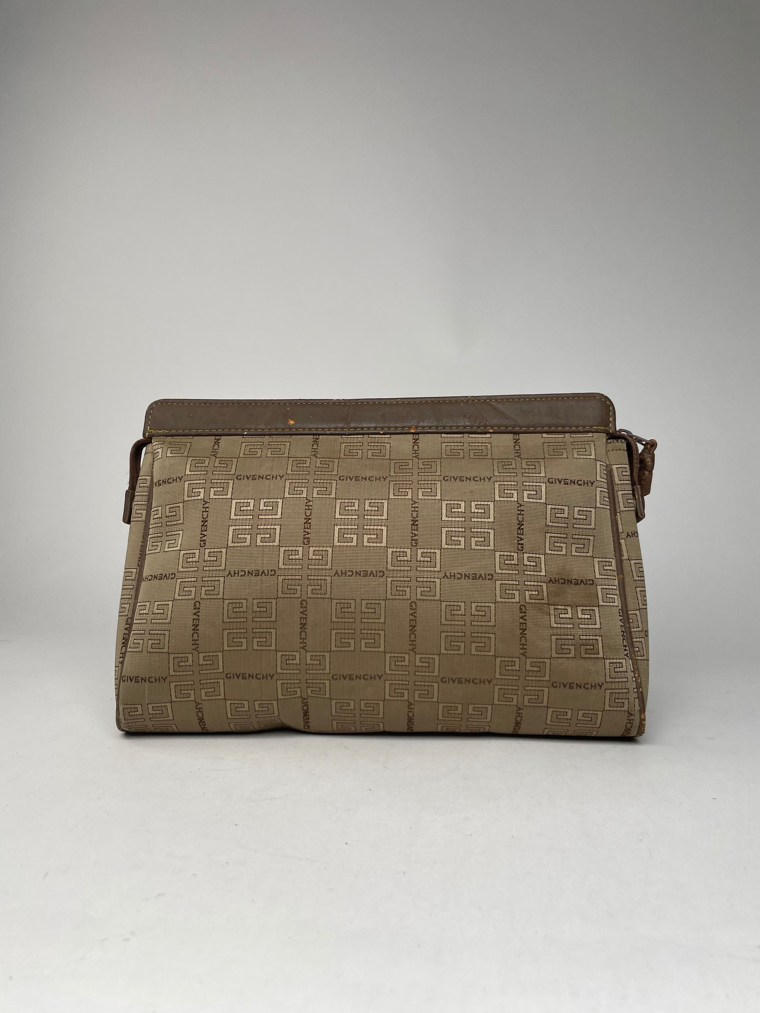 Givenchy Vintage GV3 Monogram Clutch Brown Size ONE SIZE - 7 Thumbnail