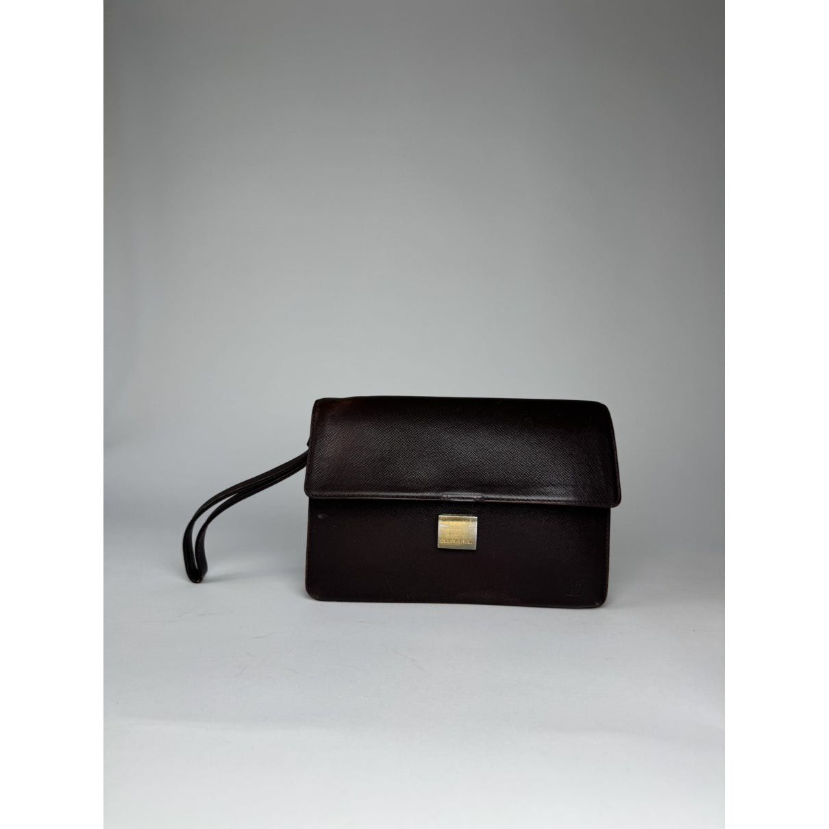 Louis Vuitton Sénateur Purple Leather Clutch Bag Size ONE SIZE - 2 Thumbnail
