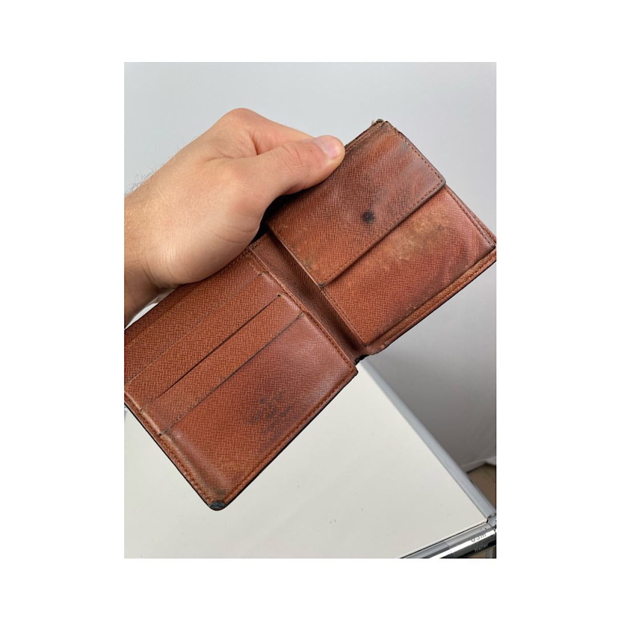 Louis Vuitton Brown Leather Purse Size ONE SIZE - 4 Thumbnail