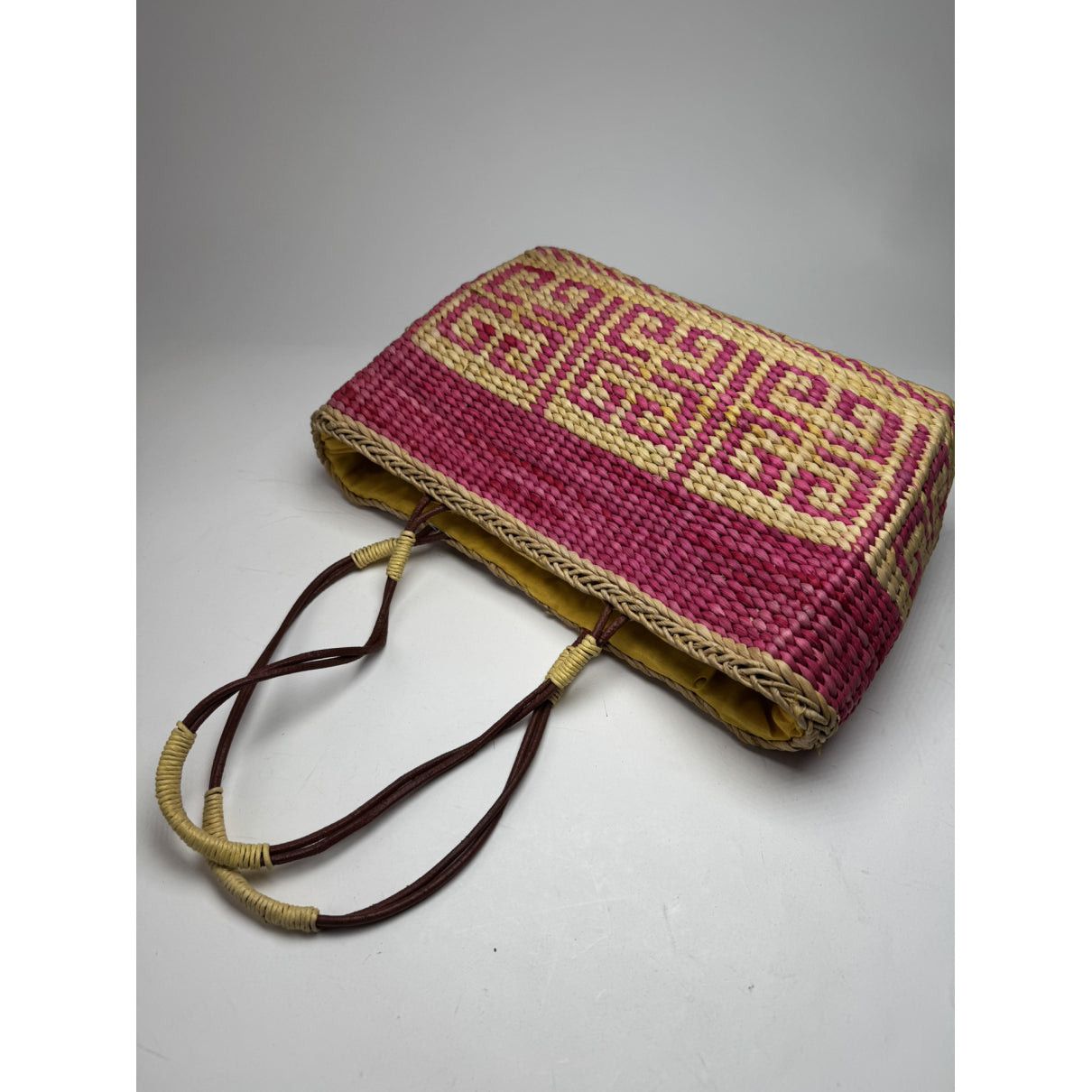 Givenchy 4G Pink Wicker Handbag Size ONE SIZE - 5 Thumbnail