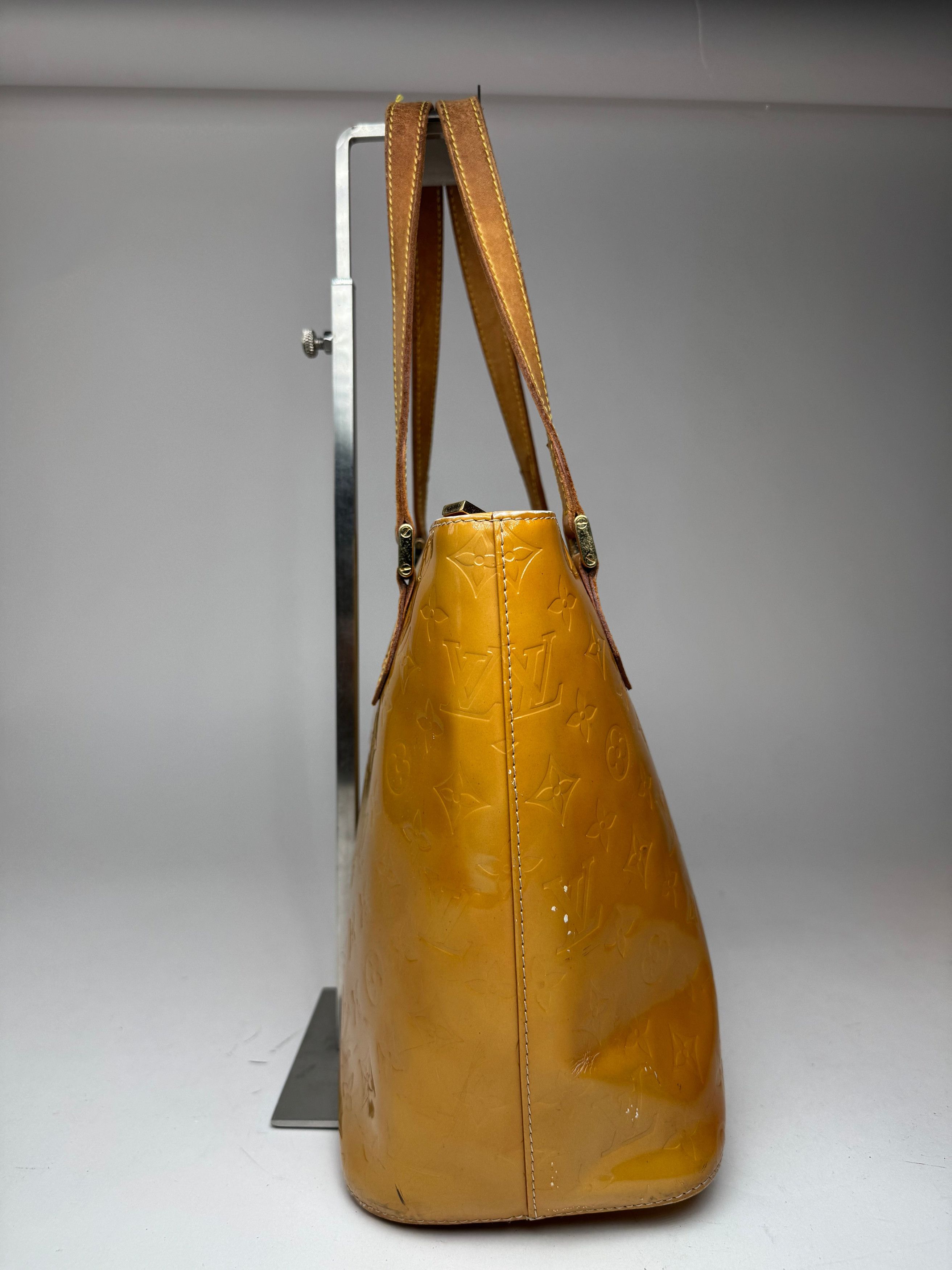 Louis Vuitton Vintage Vernis Leather Bag Yellow Size ONE SIZE - 2 Thumbnail