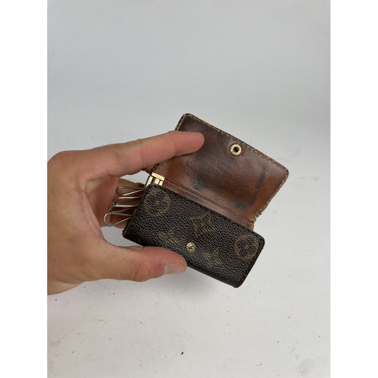 Louis Vuitton Brown Leather Purse Size ONE SIZE - 3 Thumbnail