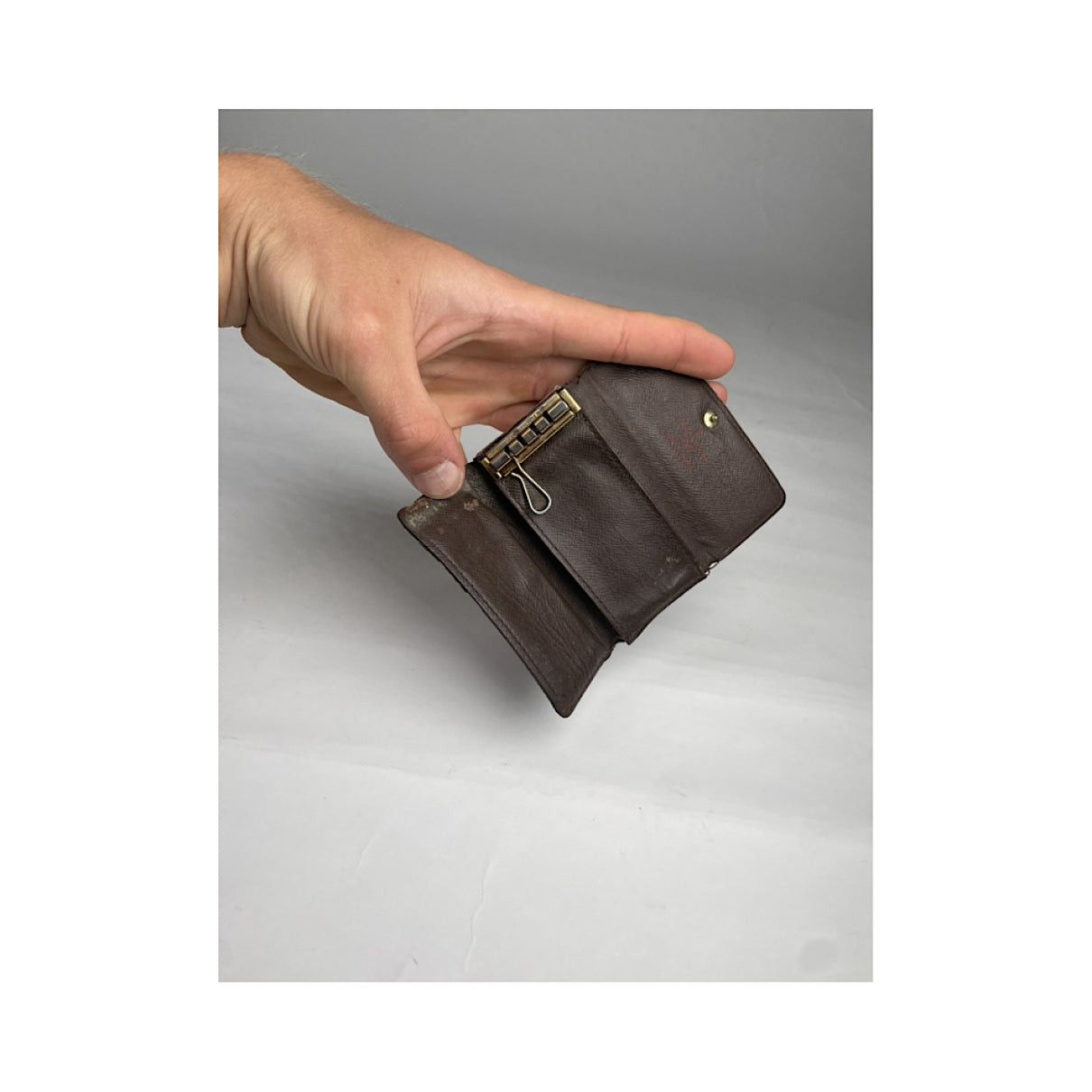 Louis Vuitton Lockme Brown Leather Purse Size ONE SIZE - 5 Thumbnail