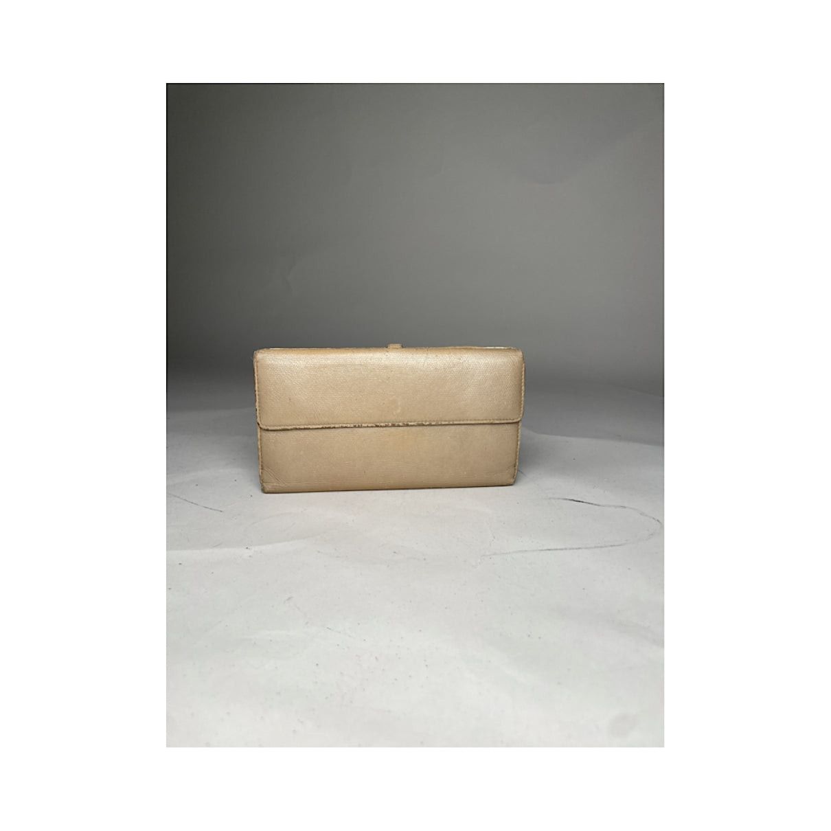 Chanel Timeless/Classique Beige Leather Wallet Size ONE SIZE - 2 Thumbnail