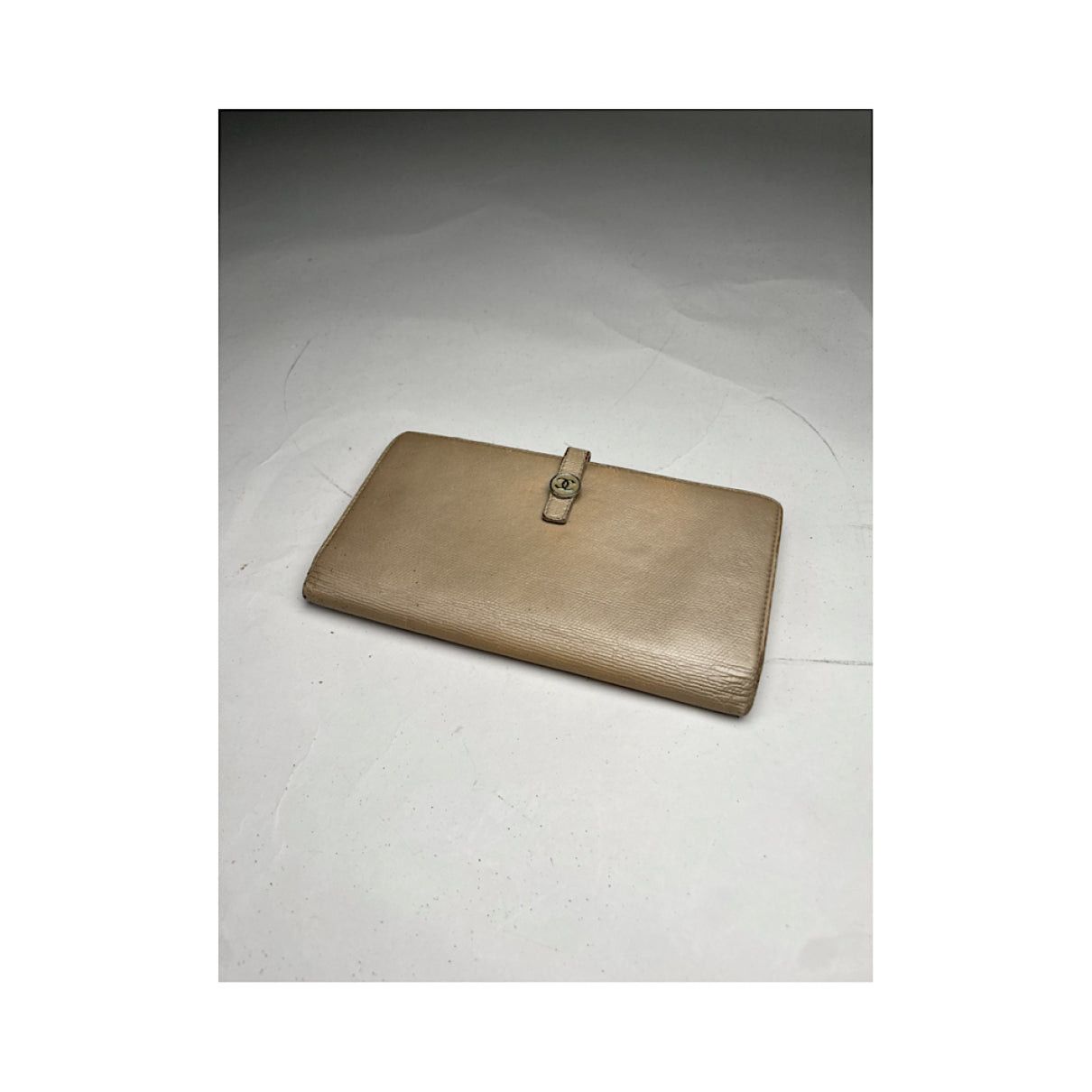 Chanel Timeless/Classique Beige Leather Wallet Size ONE SIZE - 3 Thumbnail