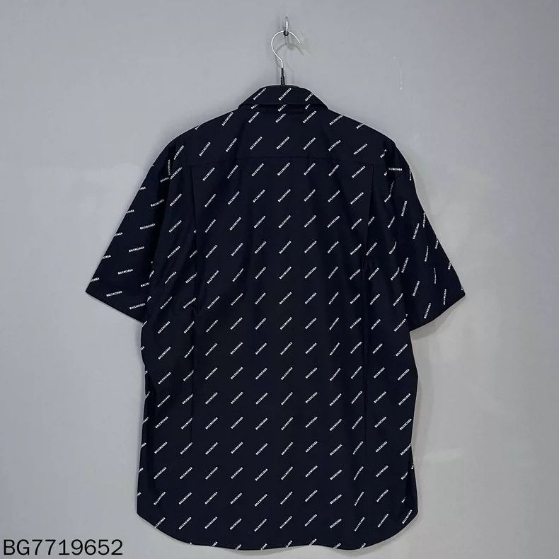 Balenciaga Balenciaga Short Sleeve Printed Shirt - dmc Size US M / EU 48-50 / 2 - 3 Thumbnail